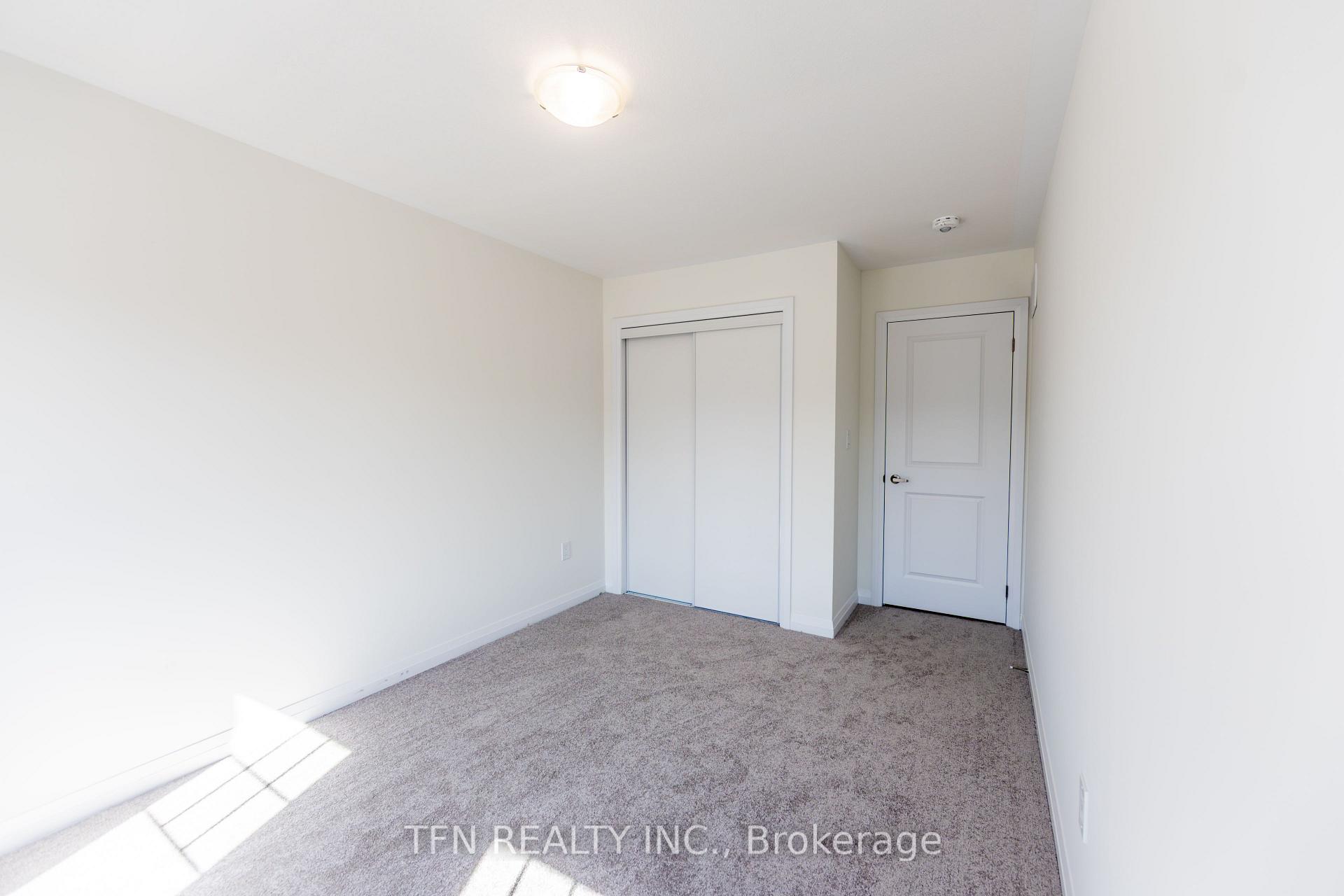 Photo 51 of 385 Starlight Avenue, Woolwich, Breslau — HOMEH