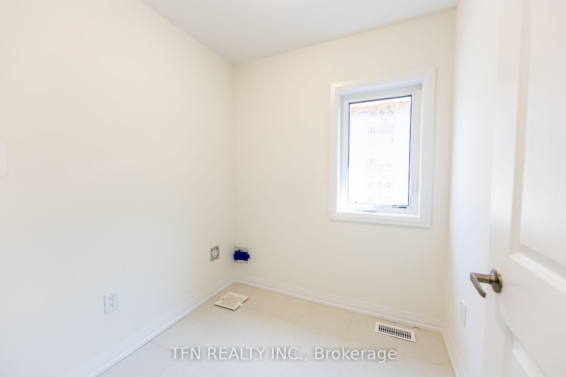Photo 63 of 385 Starlight Avenue, Woolwich, Breslau — HOMEH