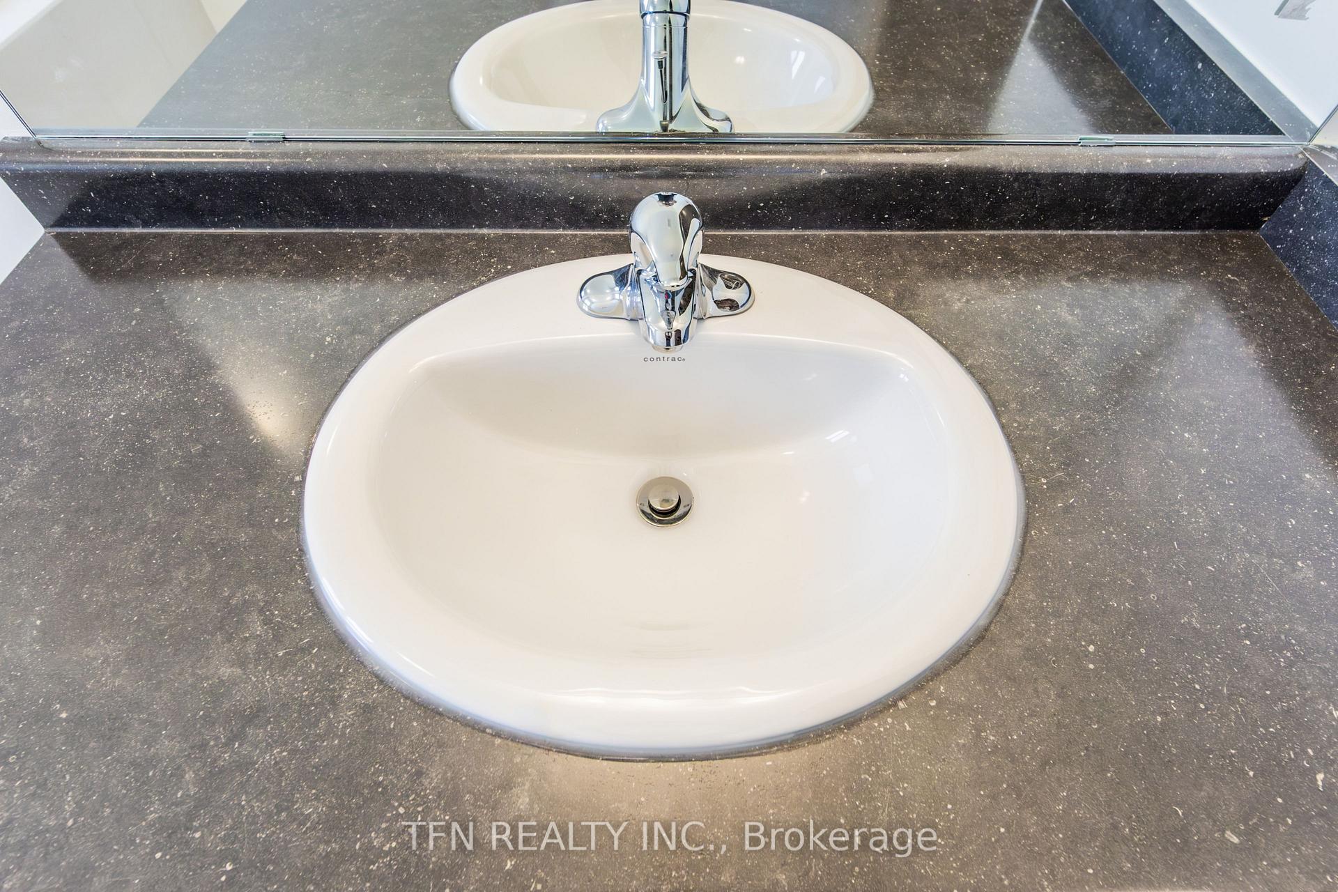 Photo 77 of 385 Starlight Avenue, Woolwich, Breslau — HOMEH