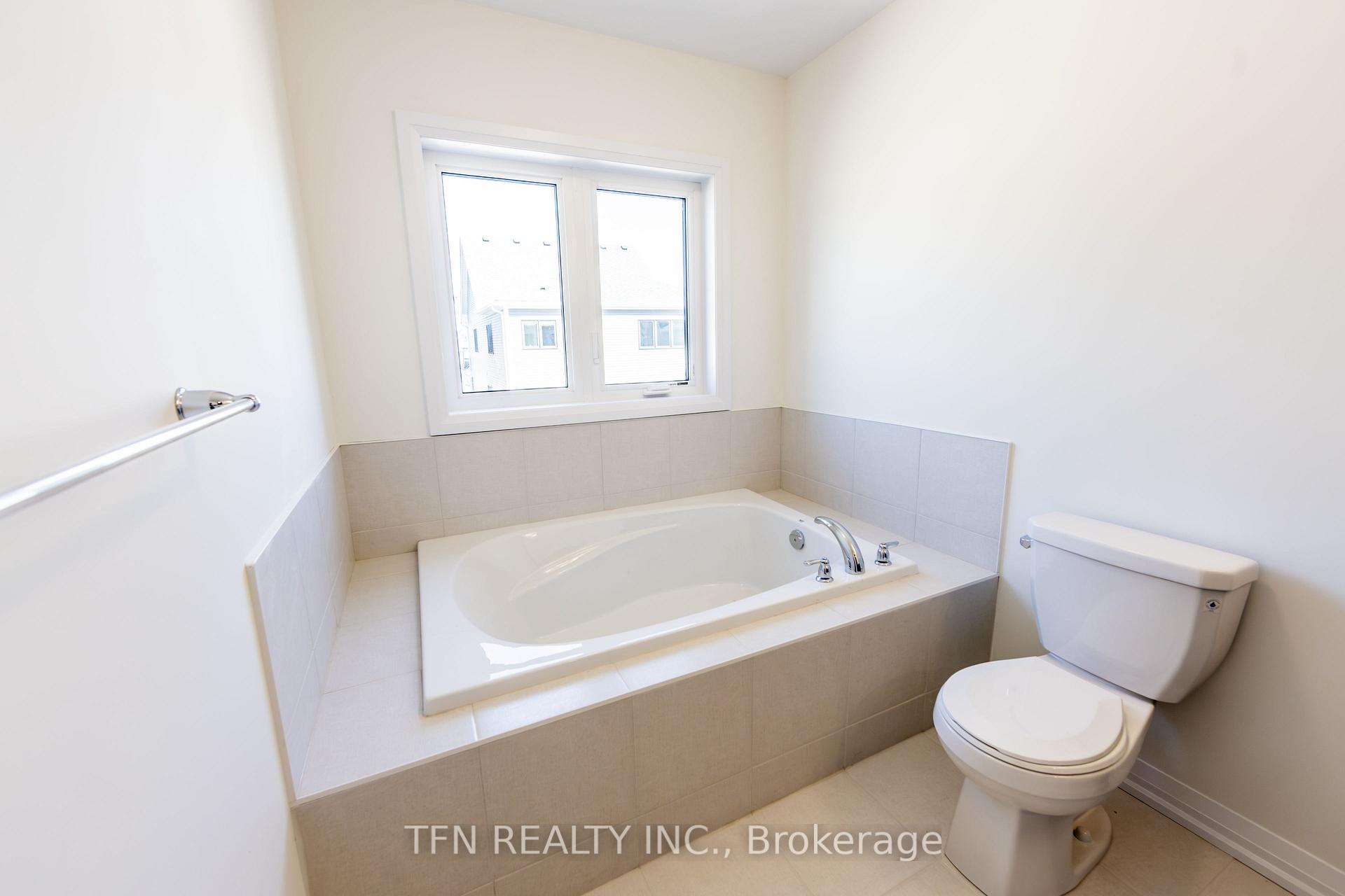 Photo 79 of 385 Starlight Avenue, Woolwich, Breslau — HOMEH