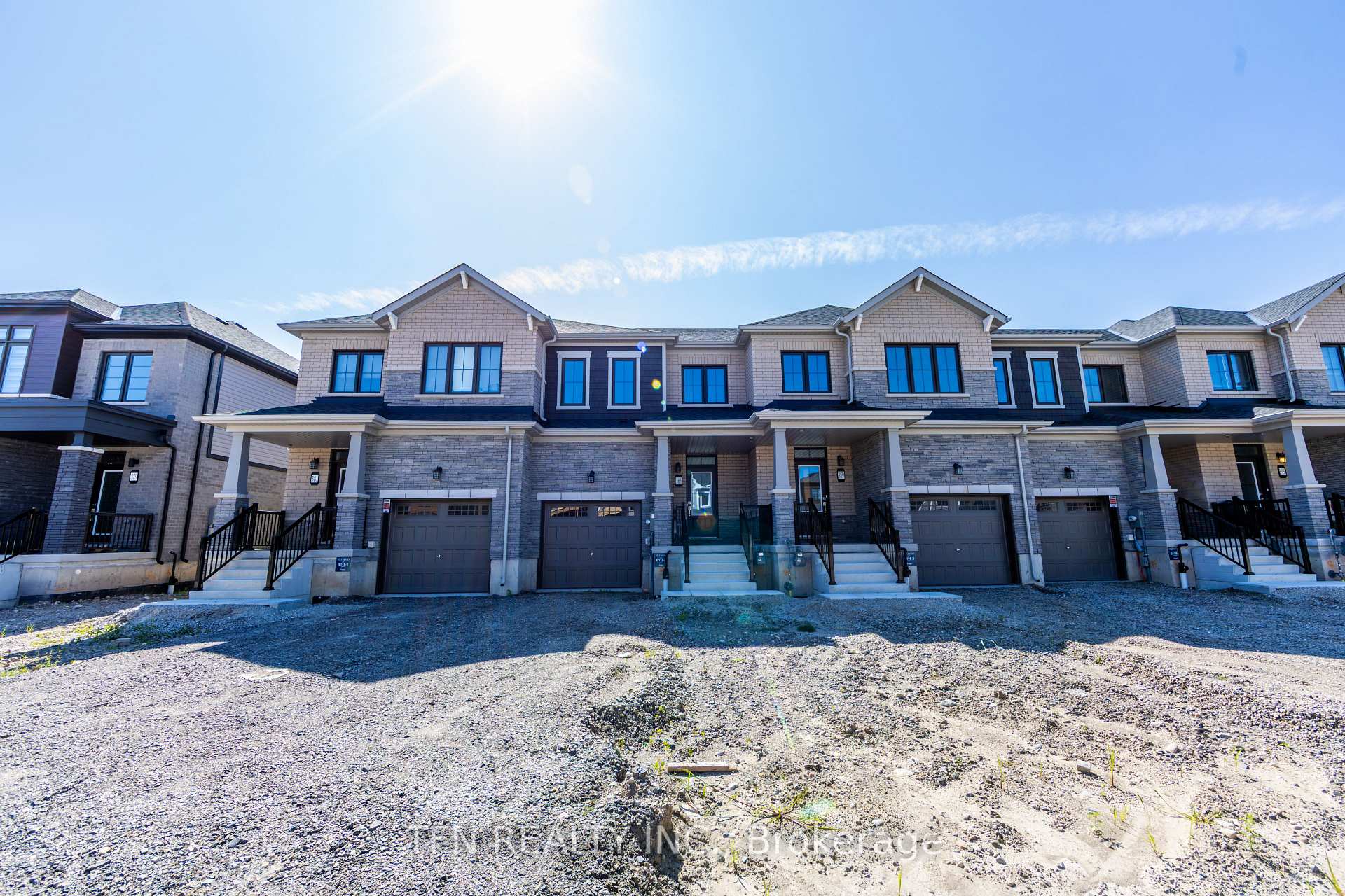Photo 2 of 385 Starlight Avenue, Woolwich, Breslau — HOMEH