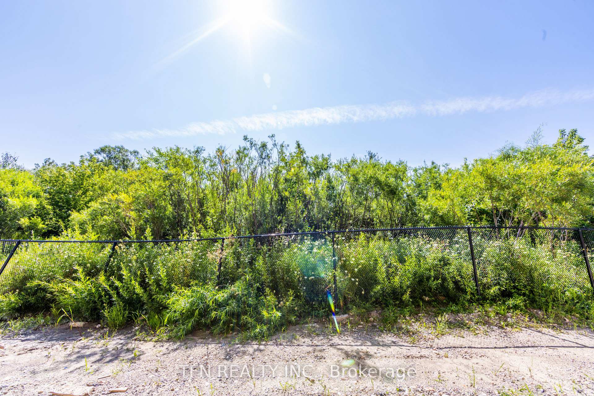 Photo 16 of 385 Starlight Avenue, Woolwich, Breslau — HOMEH