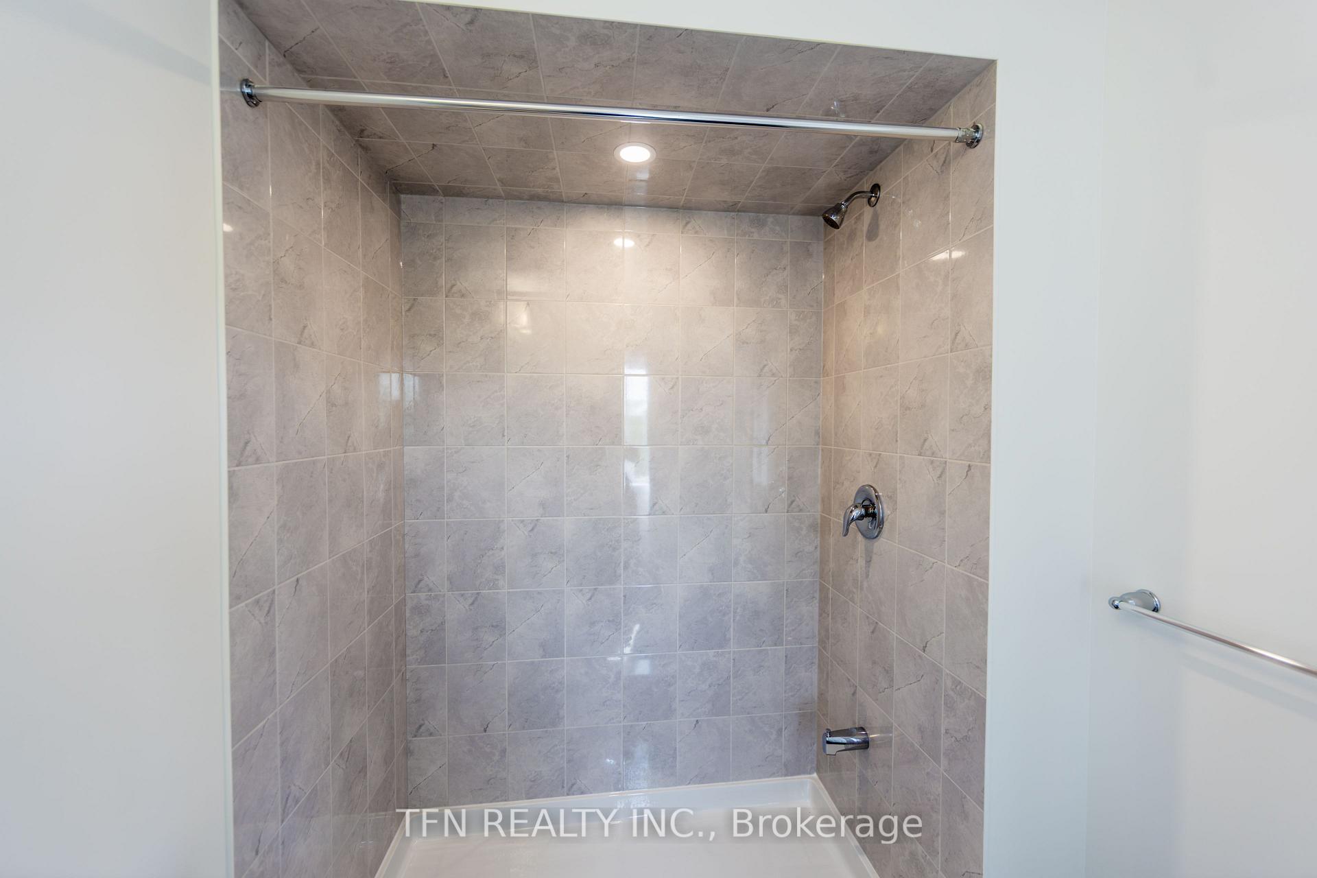 Photo 64 of 385 Starlight Avenue, Woolwich, Breslau — HOMEH