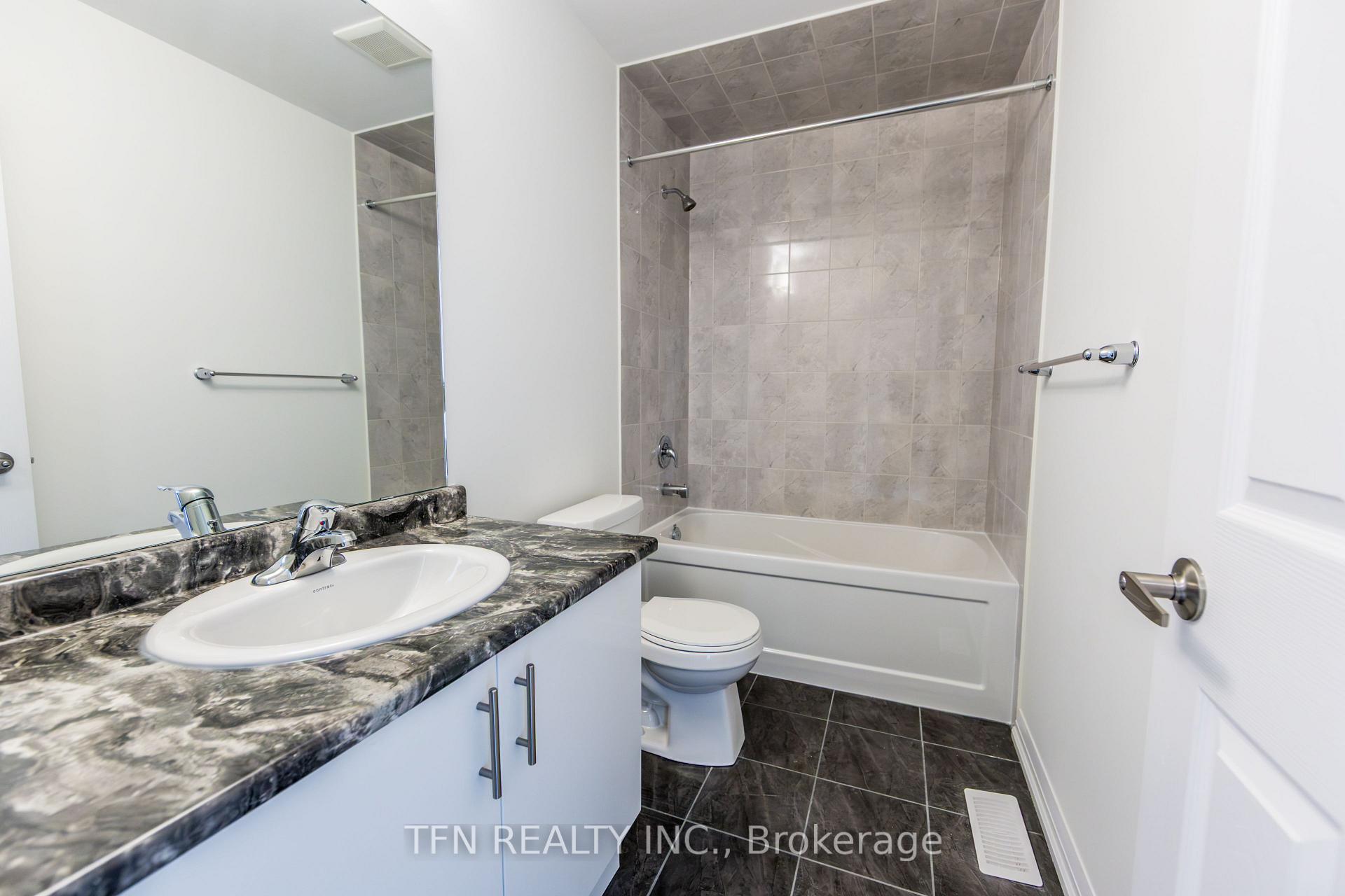 Photo 76 of 385 Starlight Avenue, Woolwich, Breslau — HOMEH