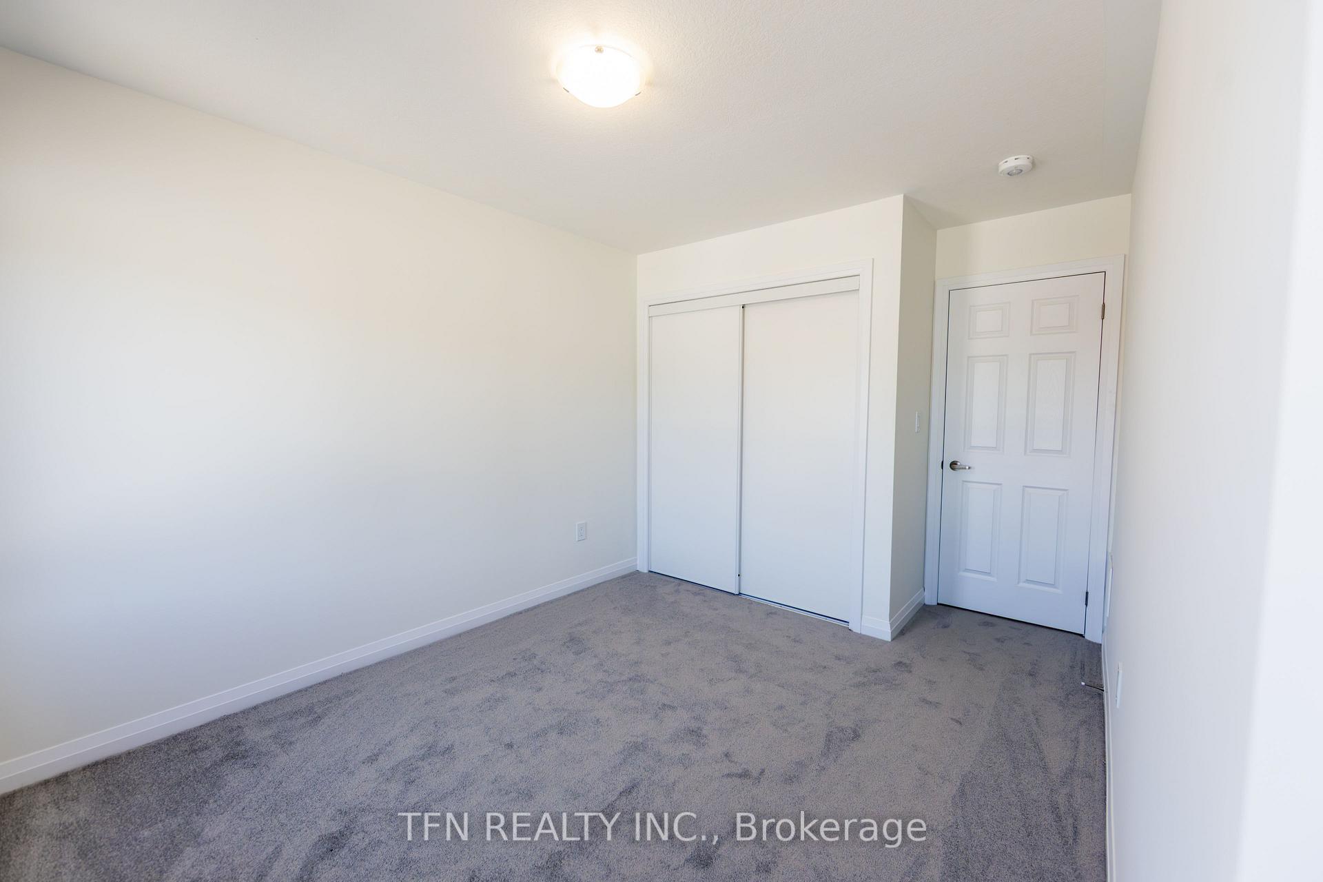 Photo 92 of 385 Starlight Avenue, Woolwich, Breslau — HOMEH