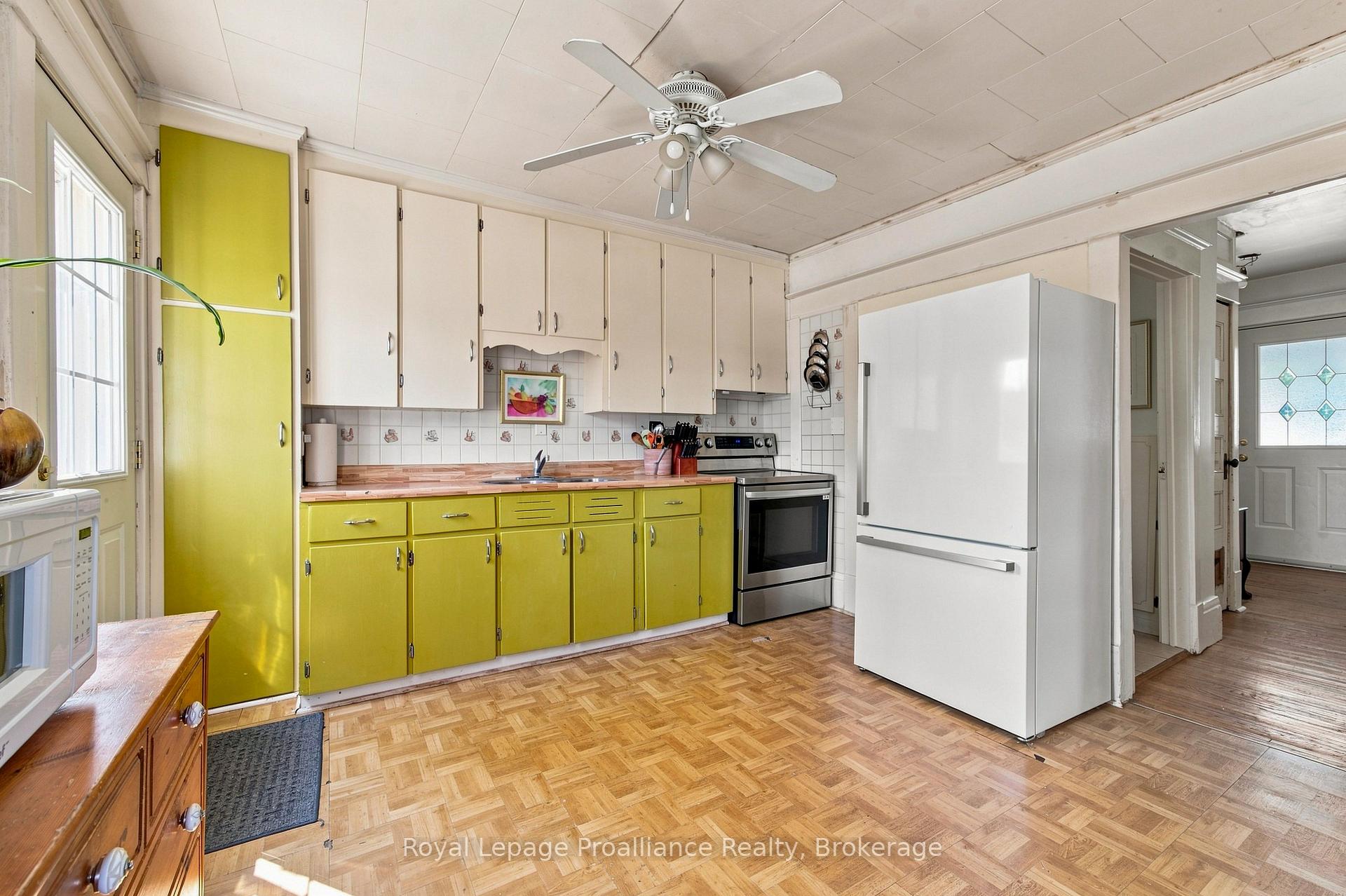 Photo 16 of 135 Mcgill Street, Quinte West, Trenton Ward — HOMEH
