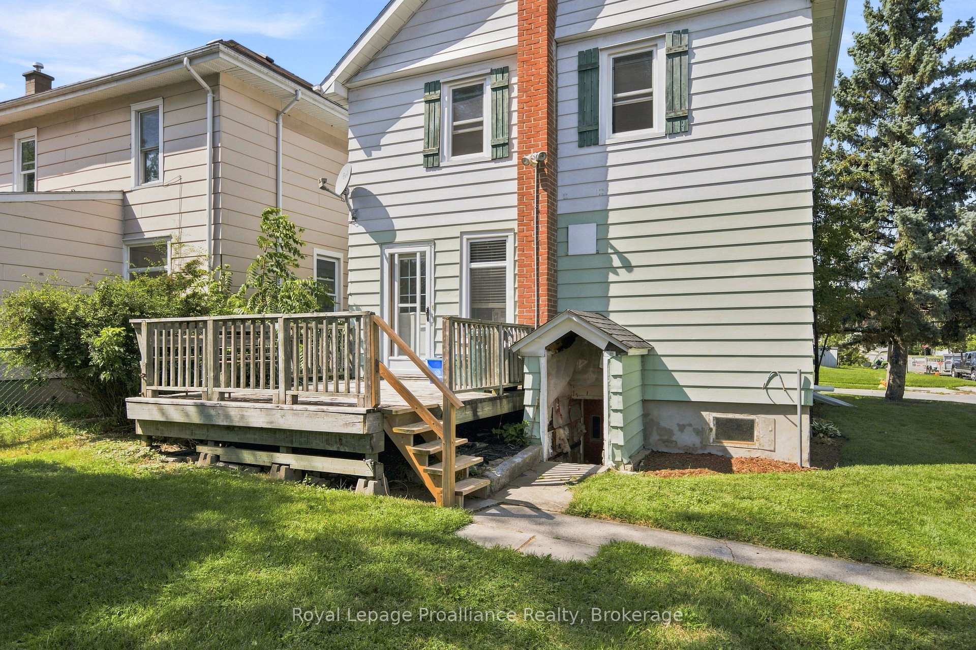 Photo 33 of 135 Mcgill Street, Quinte West, Trenton Ward — HOMEH