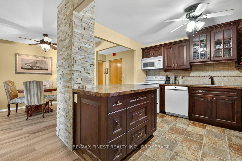 Photo 9 of Unit 307, 120 Barrett Court, Kingston, Kingston East (Incl Barret Crt) — HOMEH