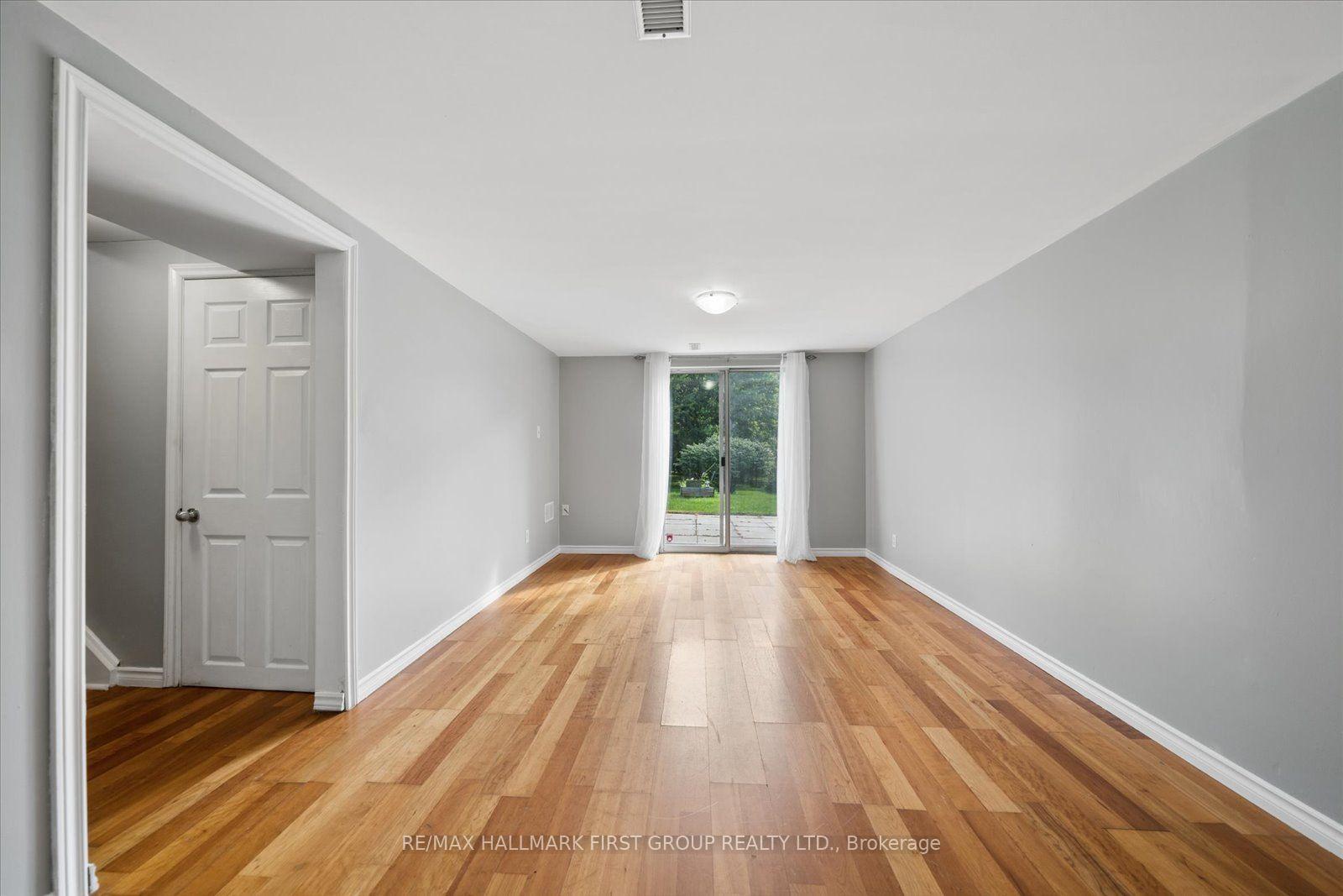 Photo 5 of 531 Harmony Road S, Oshawa, Donevan — HOMEH
