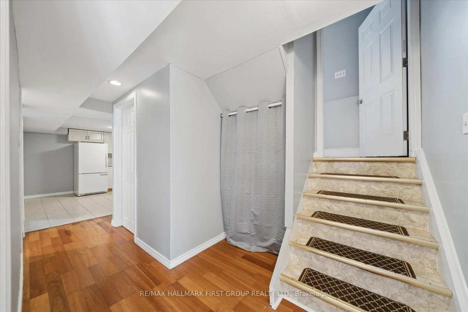 Photo 15 of 531 Harmony Road S, Oshawa, Donevan — HOMEH