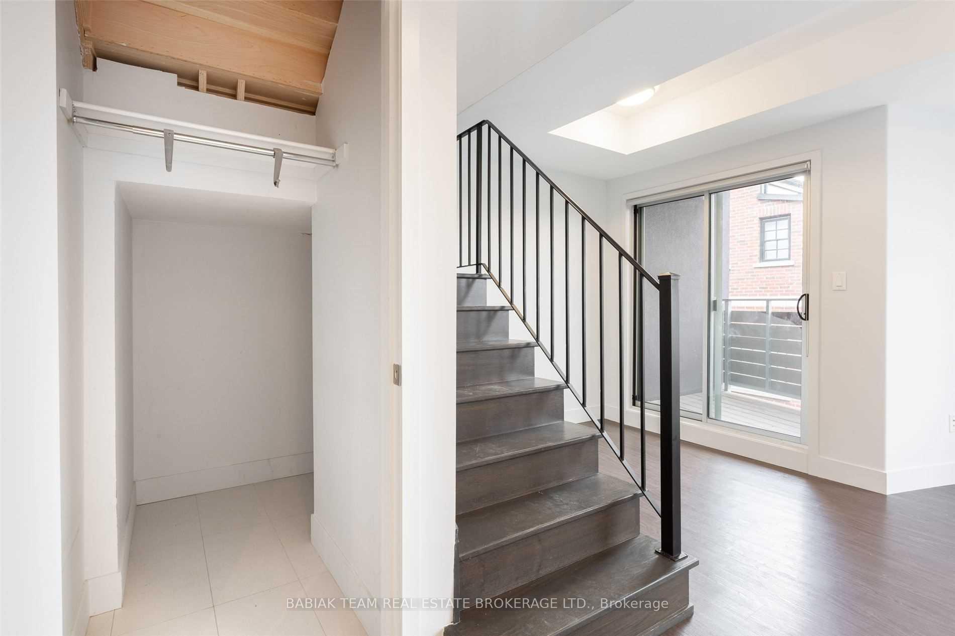Photo 7 of Unit 303, 332 High Park Avenue, Toronto, Junction Area — HOMEH