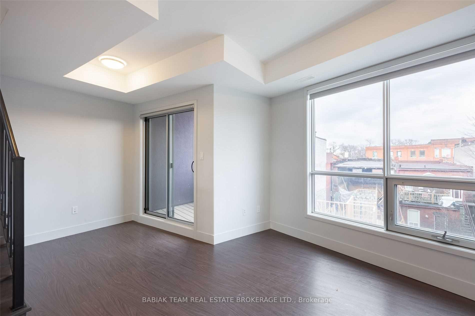 Photo 8 of Unit 303, 332 High Park Avenue, Toronto, Junction Area — HOMEH