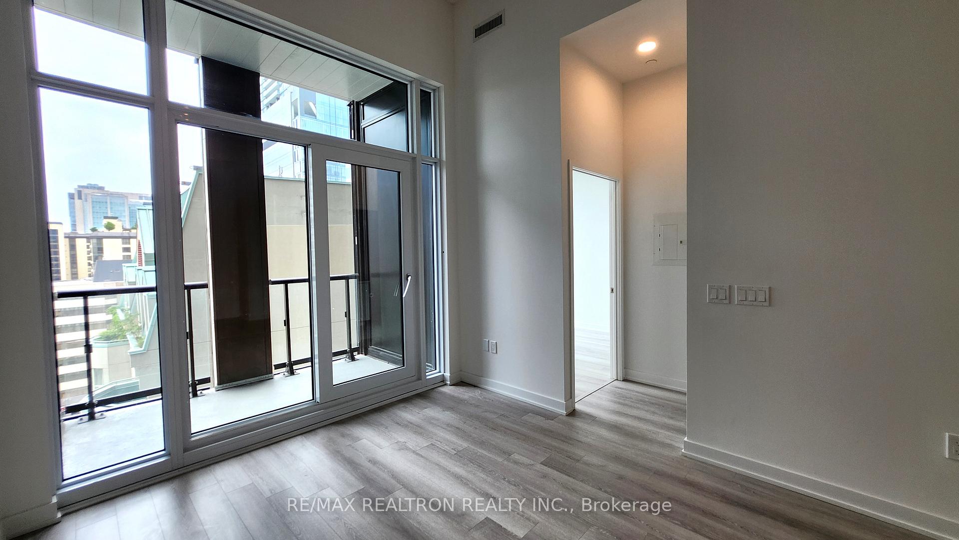 Photo 6 of Unit 1120, 238 Simcoe Street, Toronto, Kensington-Chinatown — HOMEH