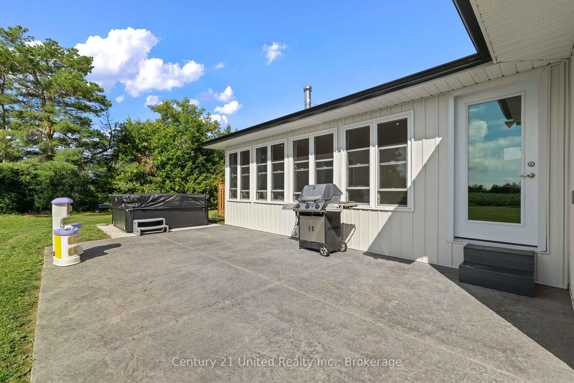 Photo 6 of 1067 Stewart Line, Cavan Monaghan, Cavan-Monaghan — HOMEH
