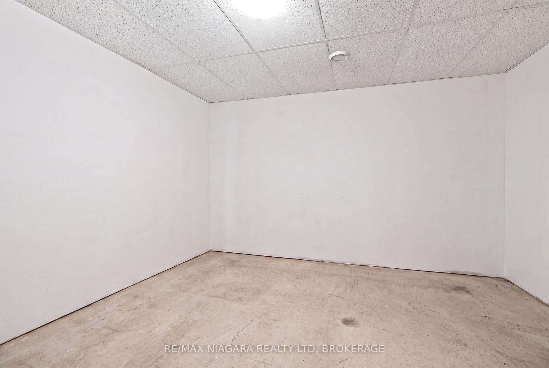 Photo 40 of 255 Lakeshore Road, St. Catharines, Lakeshore — HOMEH