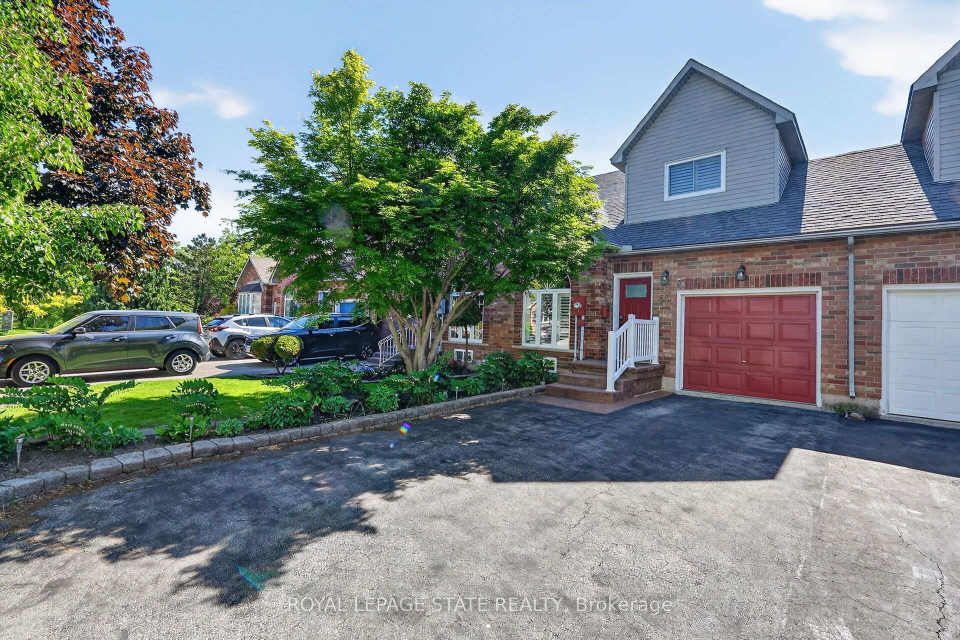 Photo 3 of 83 Morrison Crescent, Grimsby, Grimsby Beach — HOMEH