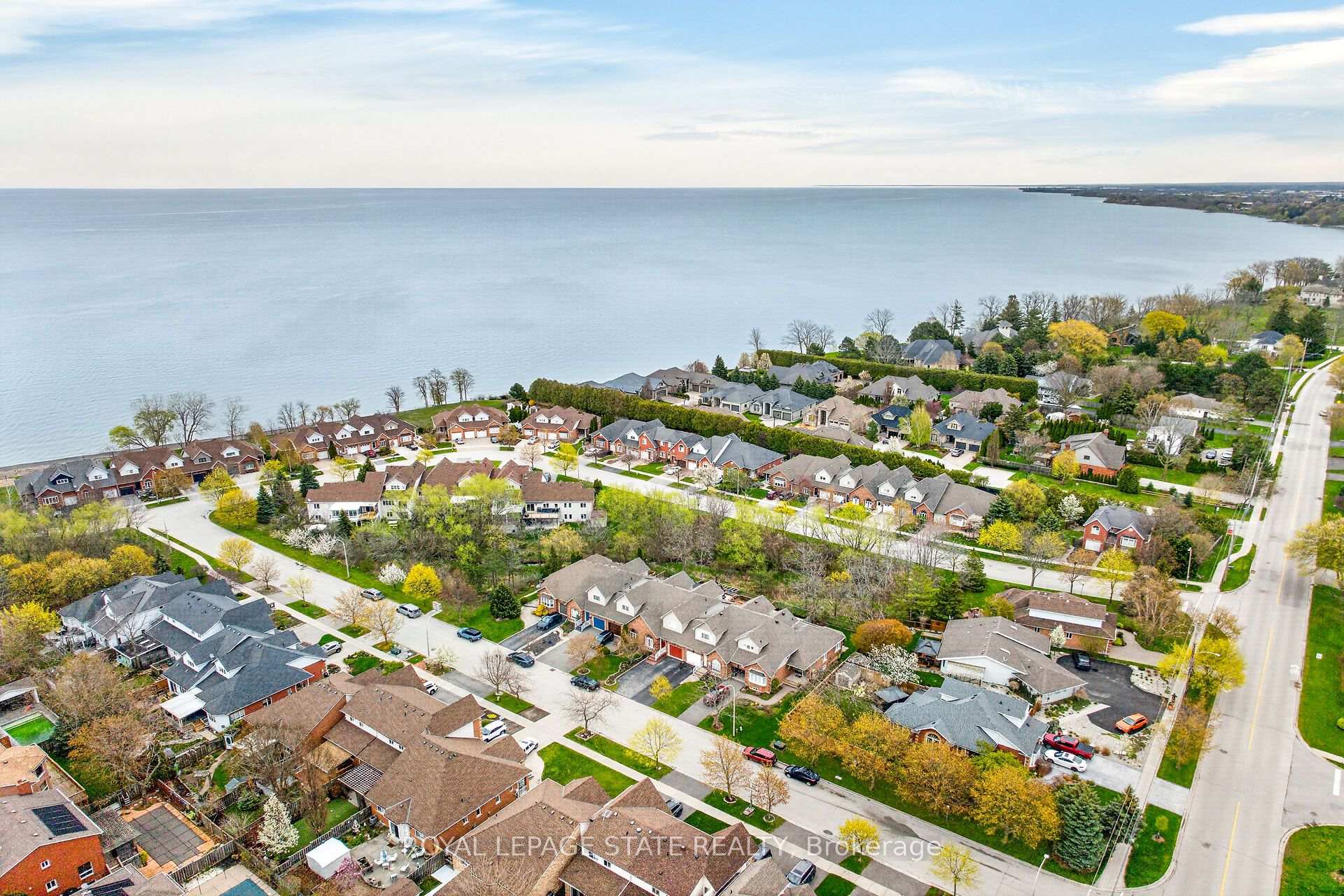Photo 34 of 83 Morrison Crescent, Grimsby, Grimsby Beach — HOMEH