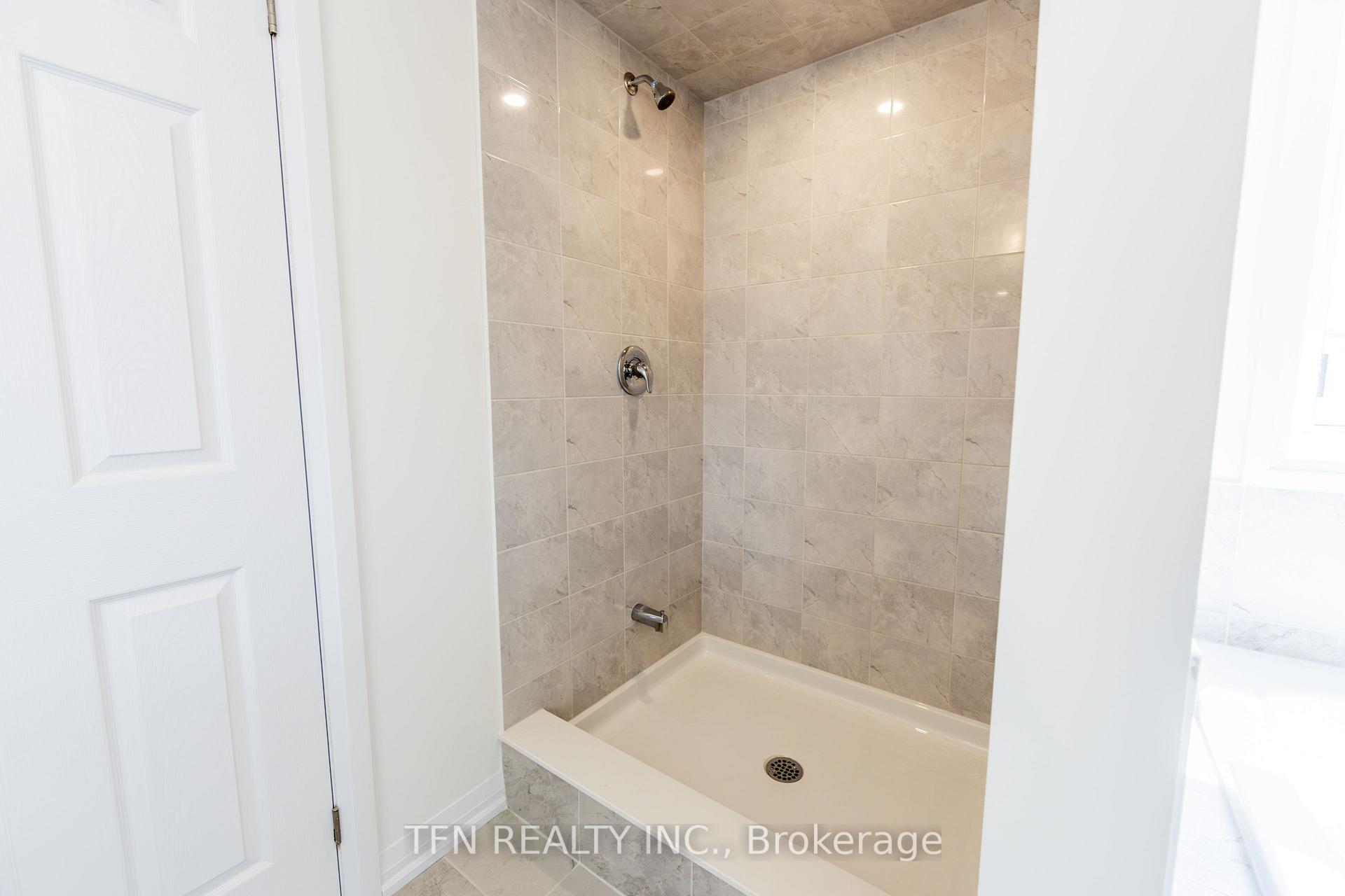 Photo 1 of 67 Picard Street, Woolwich, Breslau — HOMEH