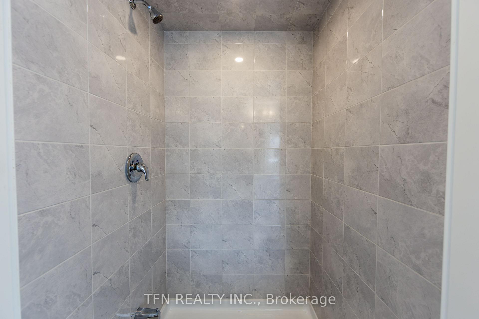 Photo 63 of 67 Picard Street, Woolwich, Breslau — HOMEH
