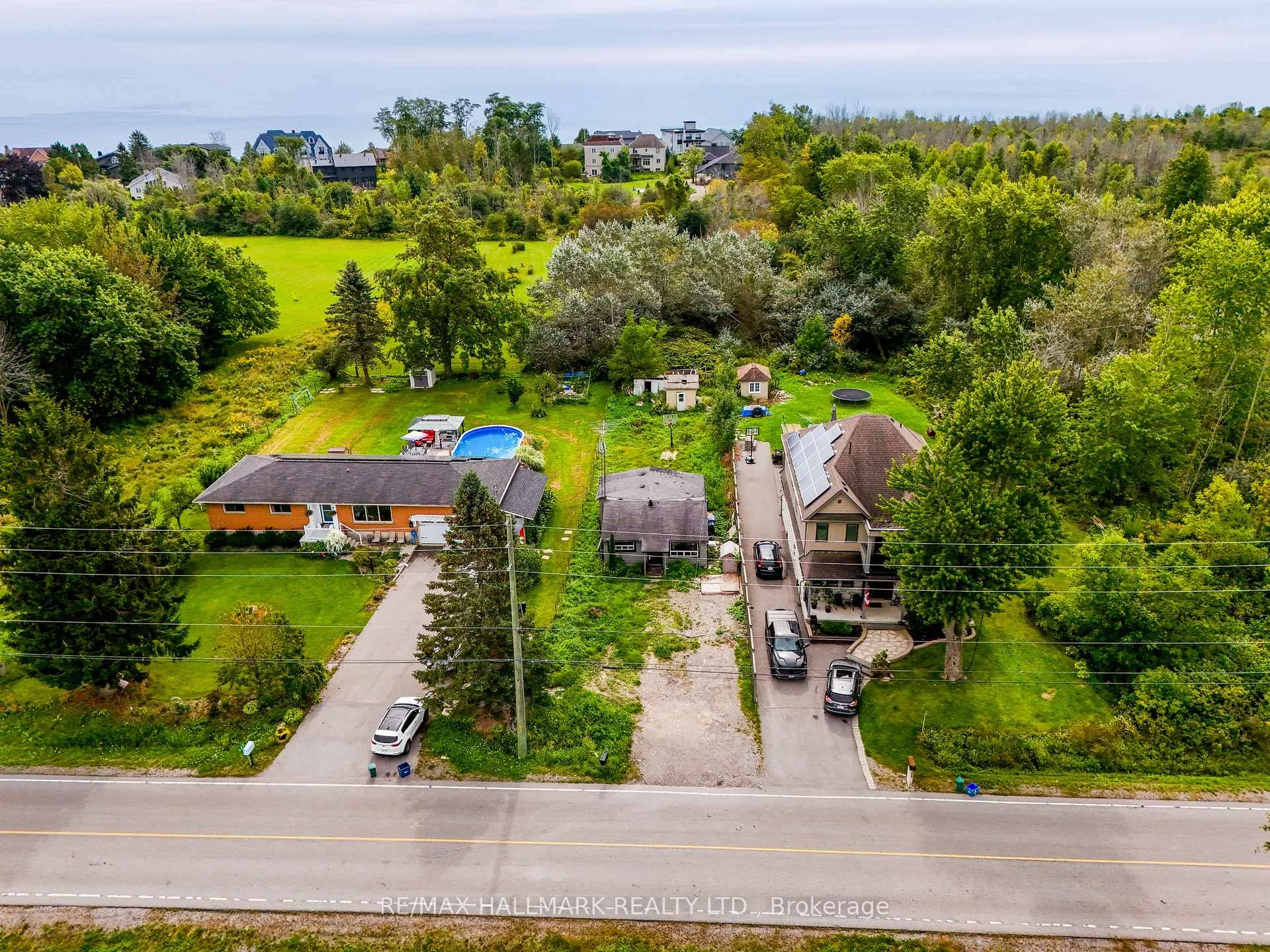 Photo 15 of 51 Range Road, Ajax, South East — HOMEH