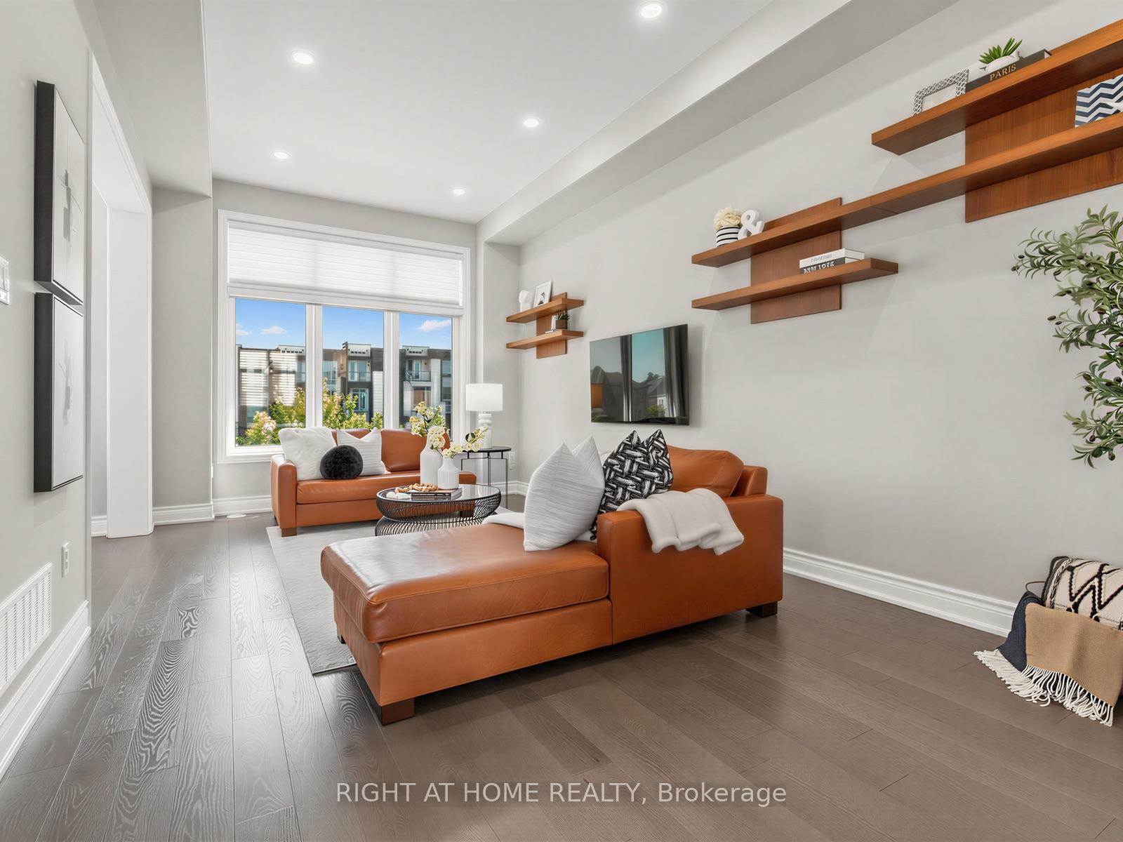 Photo 17 of 88 Crimson Forest Drive, Vaughan, Patterson — HOMEH