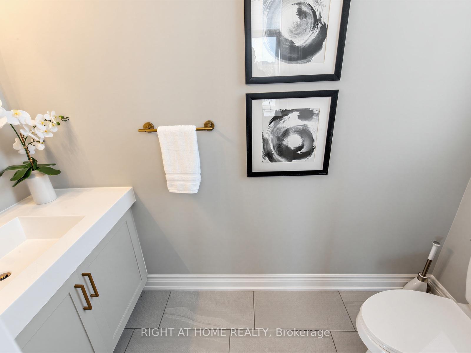 Photo 31 of 88 Crimson Forest Drive, Vaughan, Patterson — HOMEH