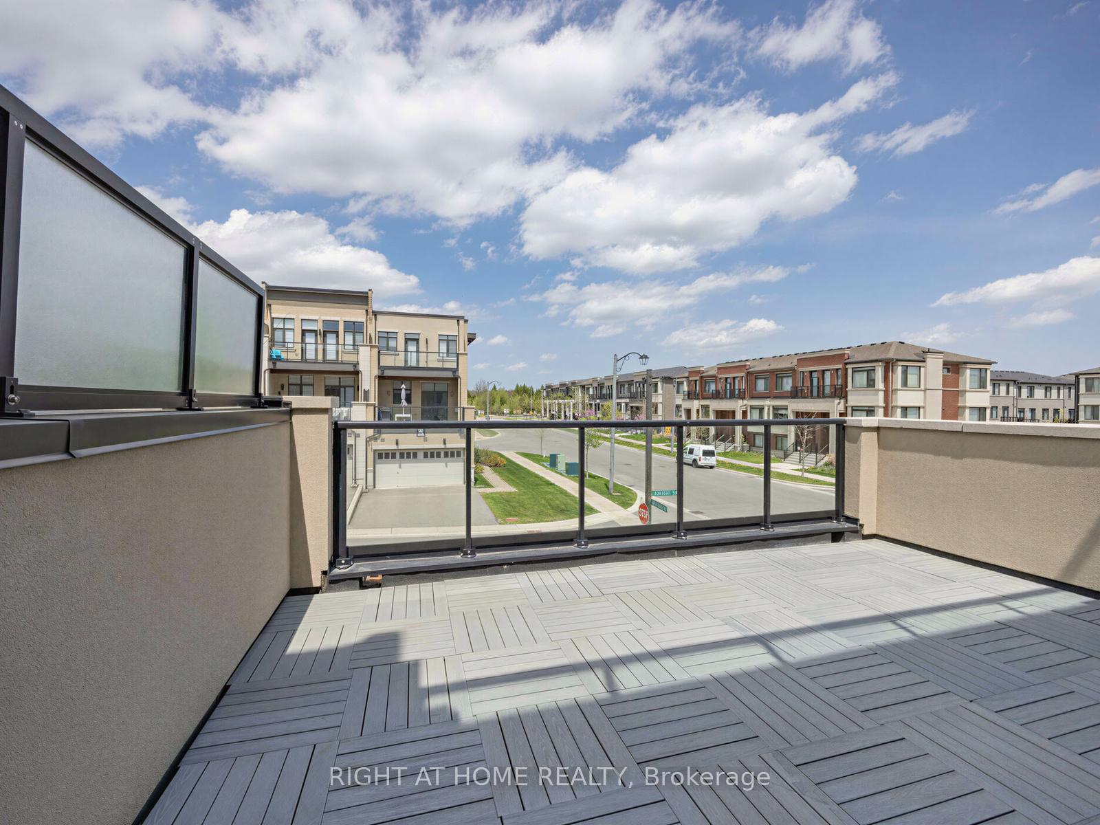 Photo 34 of 88 Crimson Forest Drive, Vaughan, Patterson — HOMEH