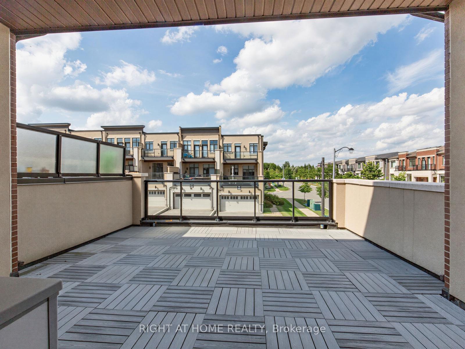 Photo 35 of 88 Crimson Forest Drive, Vaughan, Patterson — HOMEH