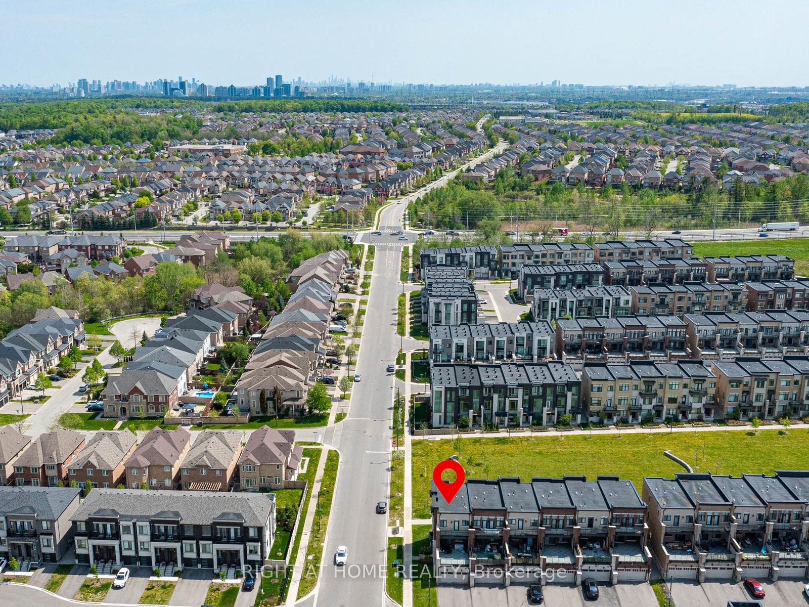 Photo 39 of 88 Crimson Forest Drive, Vaughan, Patterson — HOMEH