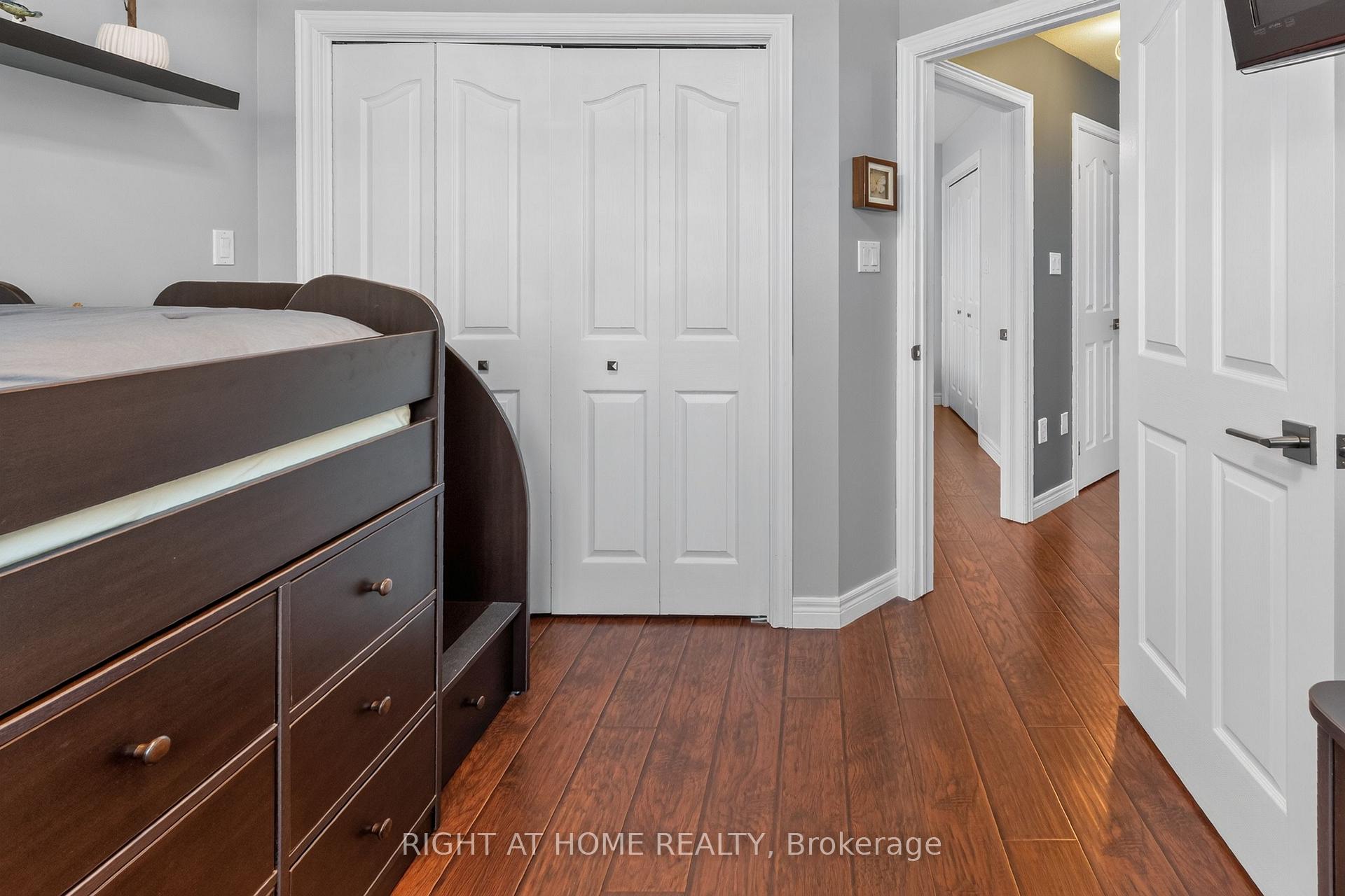 Photo 25 of 10 Galbraith Court, St. Thomas — HOMEH