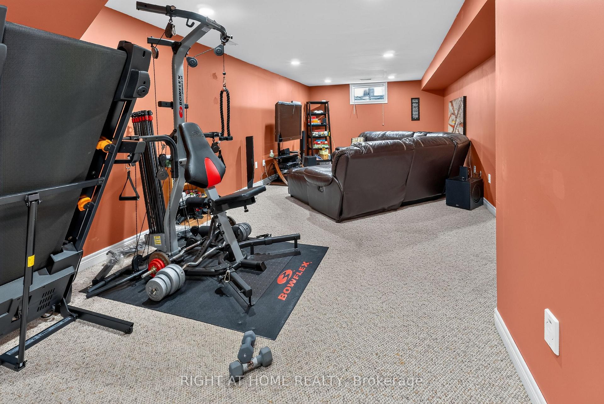 Photo 34 of 10 Galbraith Court, St. Thomas — HOMEH