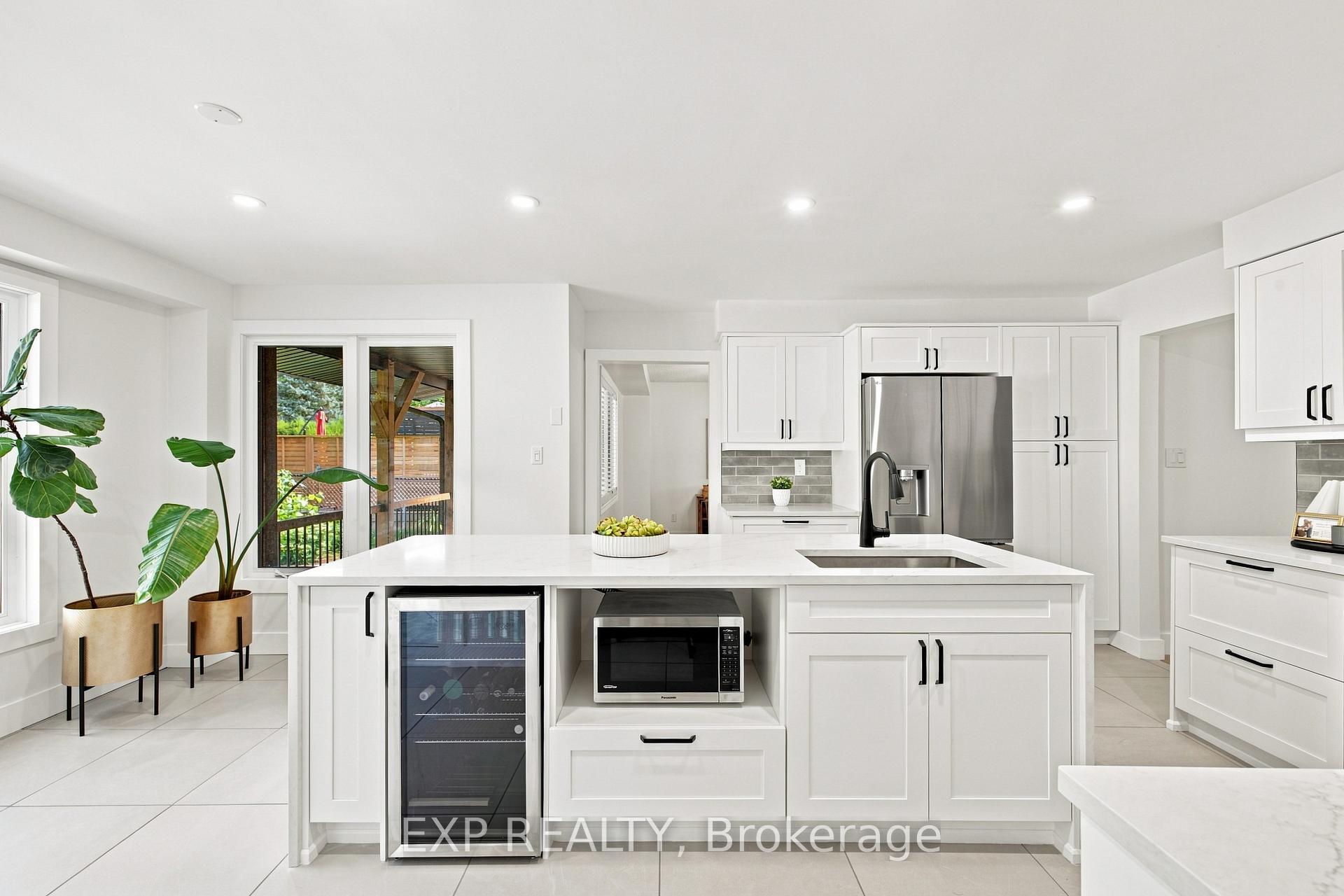 Photo 20 of 62 Corfield Drive, Kitchener, Idlewood — HOMEH