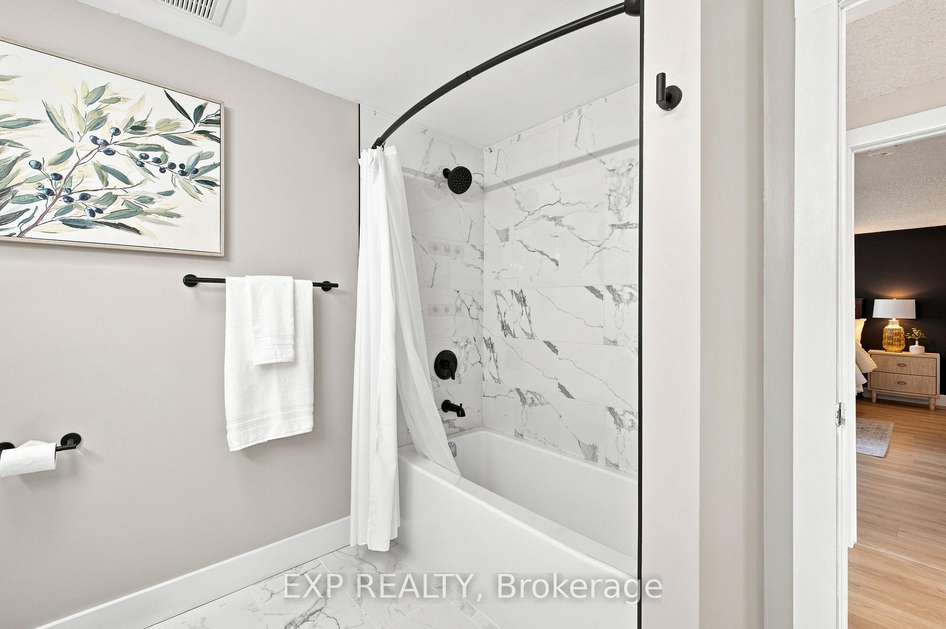 Photo 35 of 62 Corfield Drive, Kitchener, Idlewood — HOMEH
