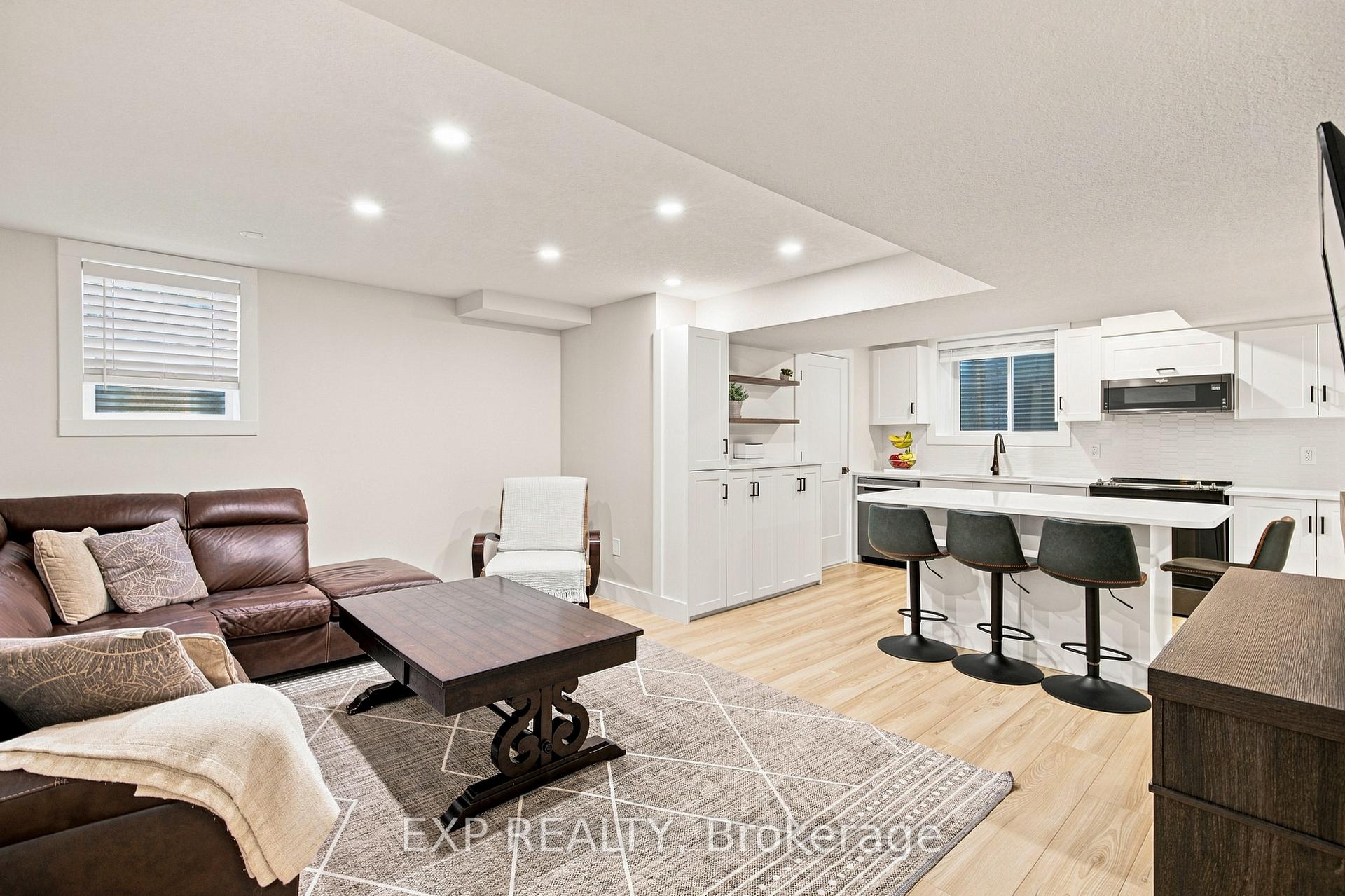 Photo 47 of 62 Corfield Drive, Kitchener, Idlewood — HOMEH