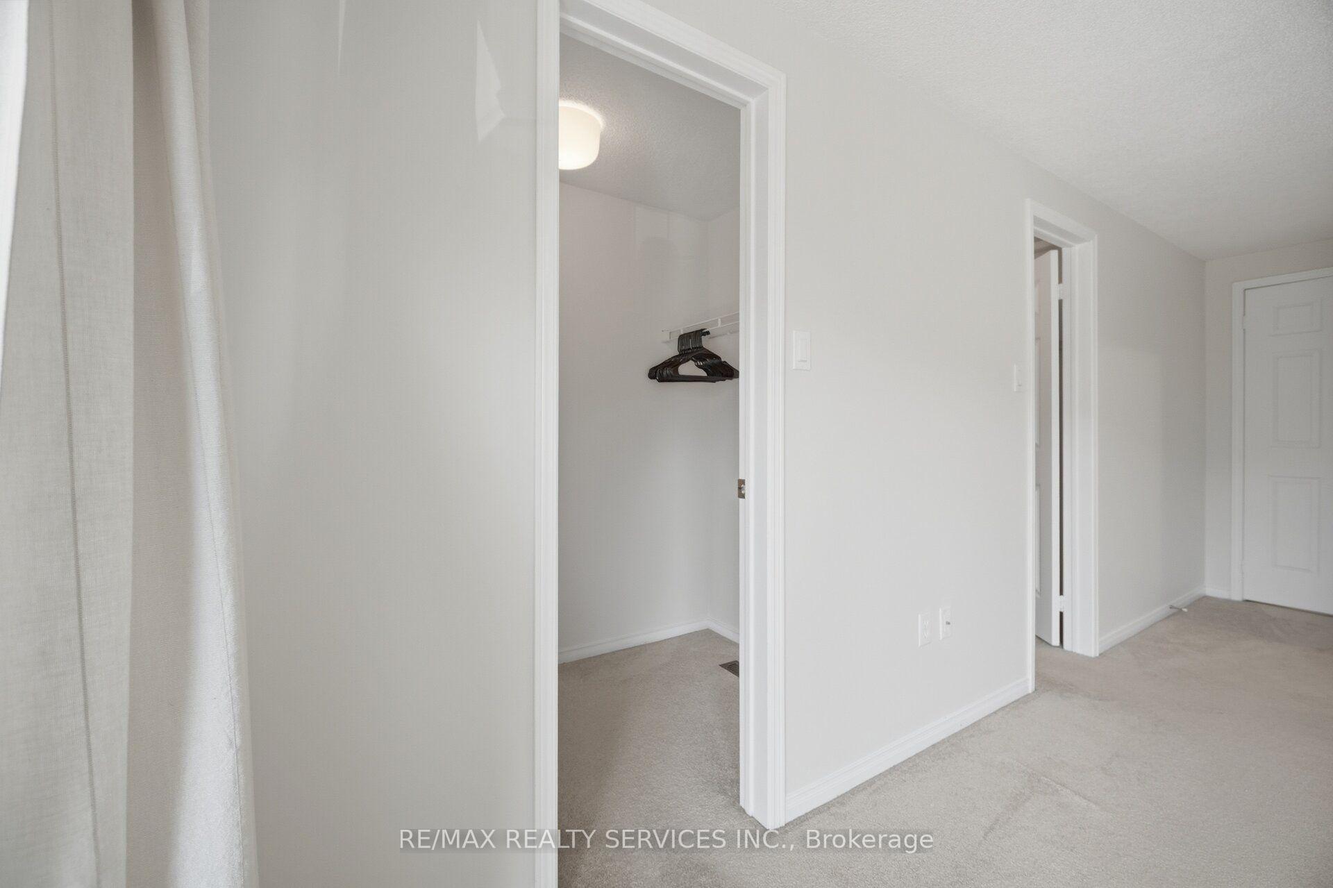 Photo 20 of Unit 49, 3100 Fifth Line W, Mississauga, Erin Mills — HOMEH
