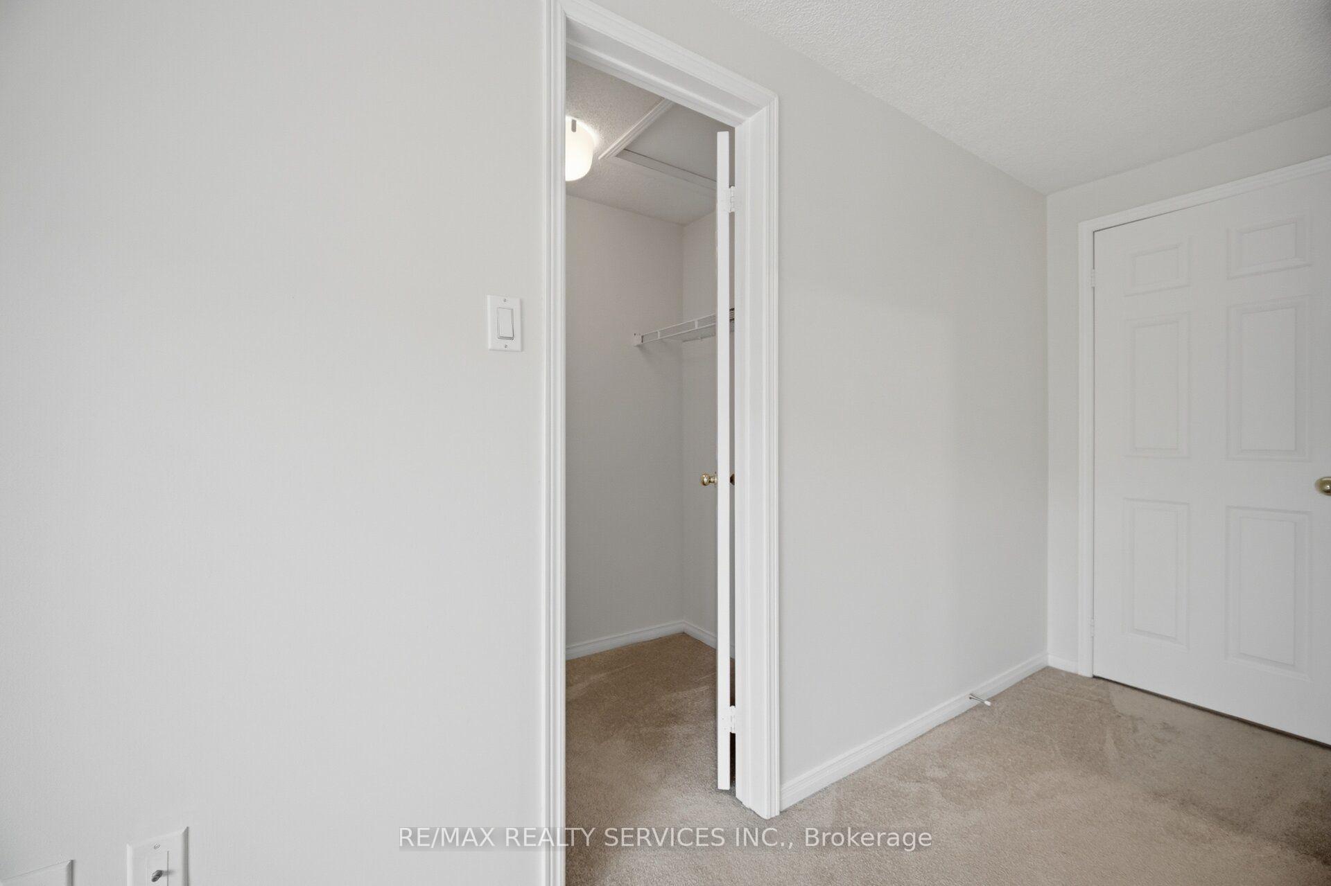 Photo 21 of Unit 49, 3100 Fifth Line W, Mississauga, Erin Mills — HOMEH