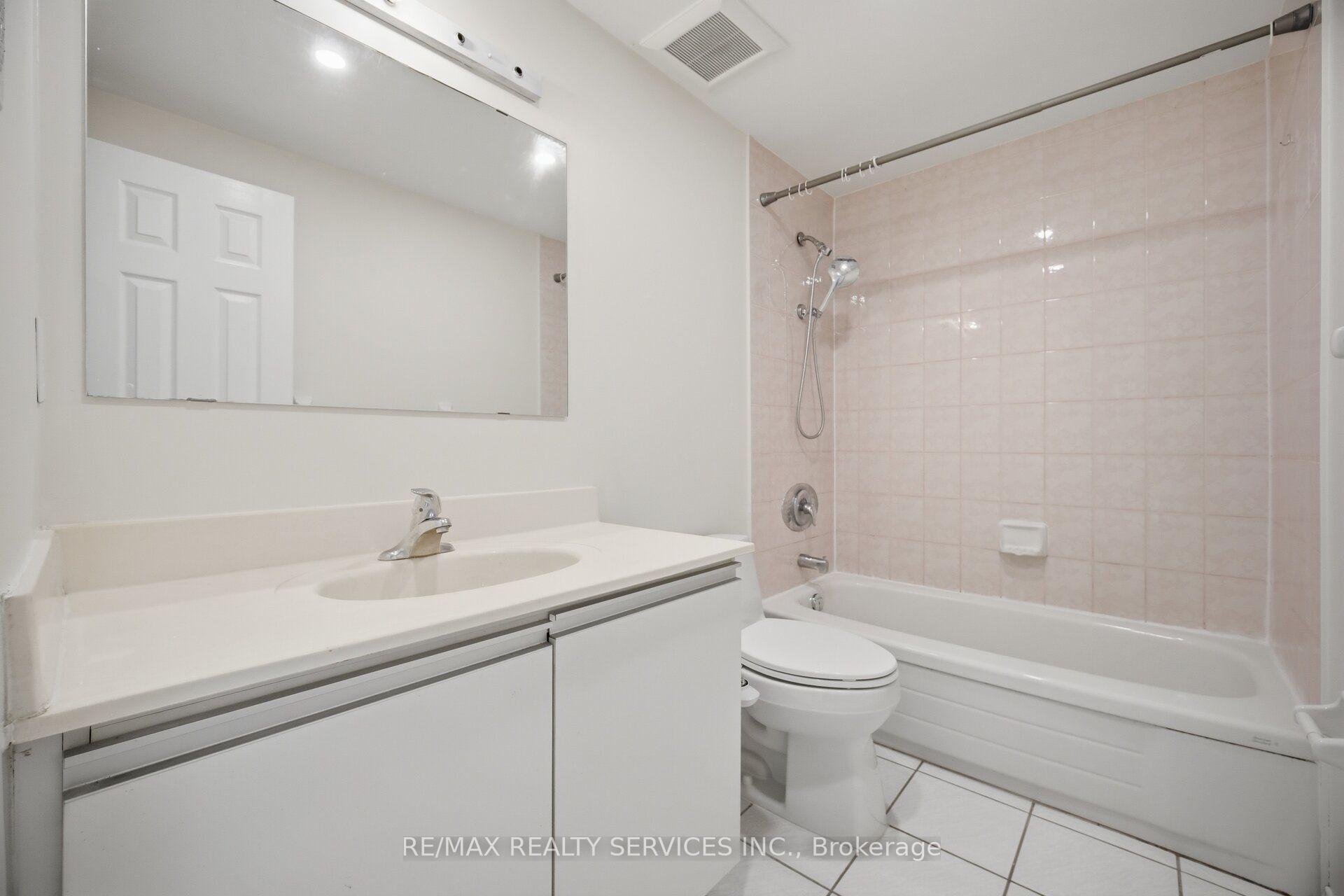 Photo 22 of Unit 49, 3100 Fifth Line W, Mississauga, Erin Mills — HOMEH