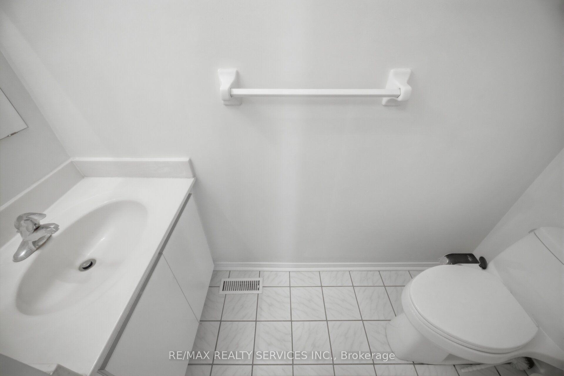 Photo 34 of Unit 49, 3100 Fifth Line W, Mississauga, Erin Mills — HOMEH