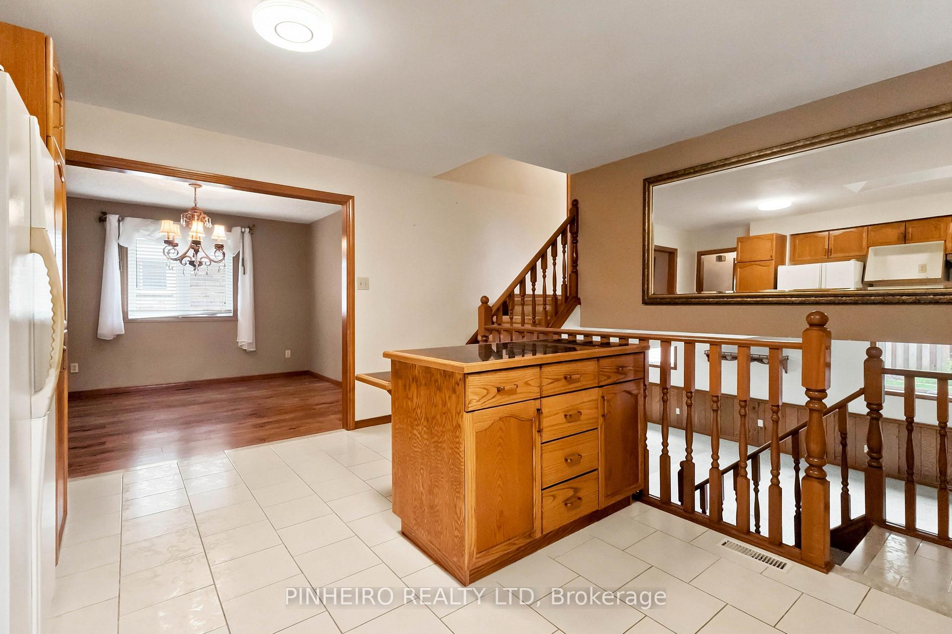 Photo 17 of 153 Saddy Avenue, London, East I — HOMEH