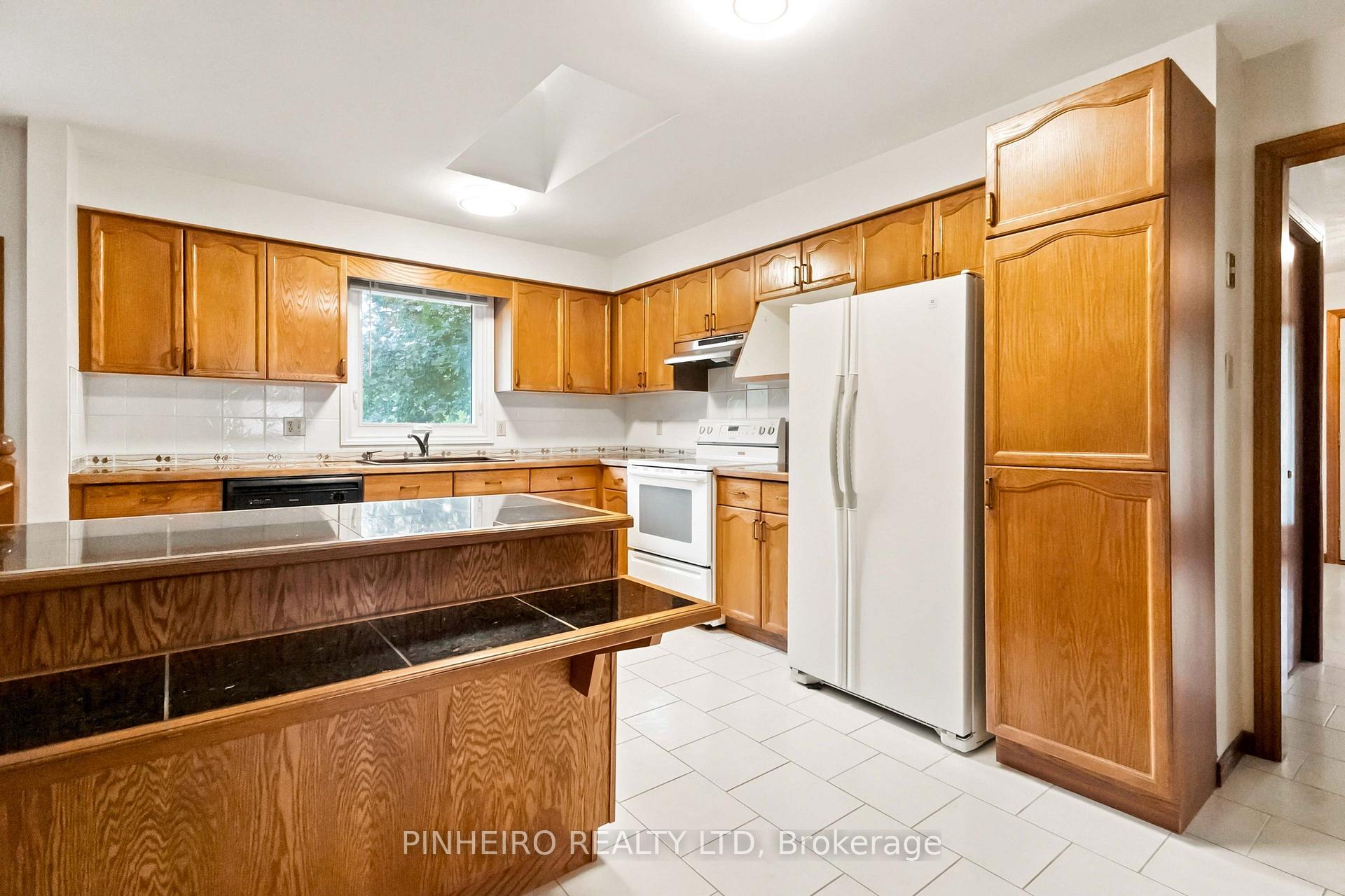 Photo 18 of 153 Saddy Avenue, London, East I — HOMEH