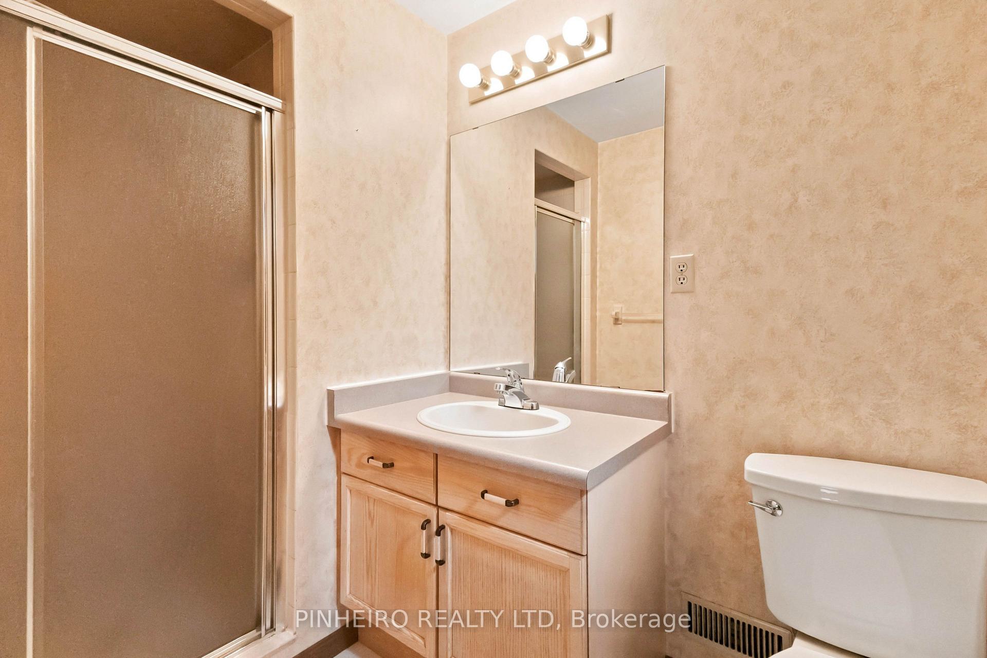 Photo 22 of 153 Saddy Avenue, London, East I — HOMEH