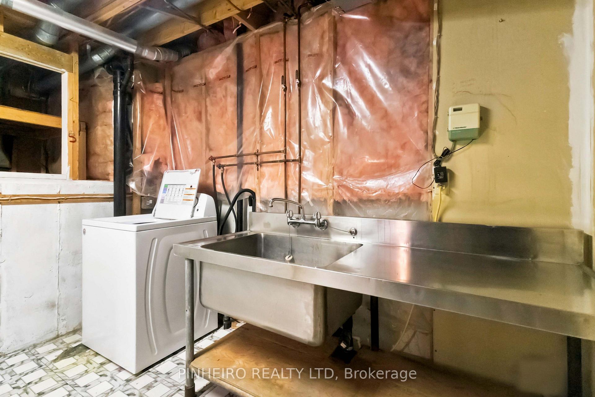 Photo 35 of 153 Saddy Avenue, London, East I — HOMEH