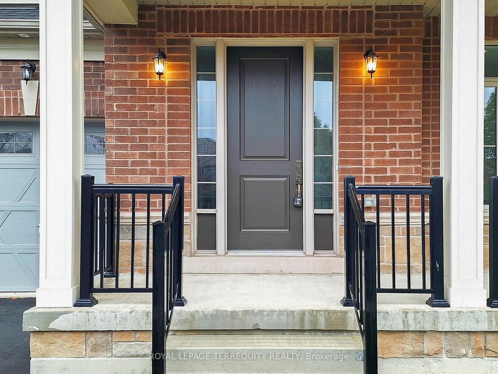 Photo 5 of 161 Cranberry Lane, Aurora, Aurora Highlands — HOMEH