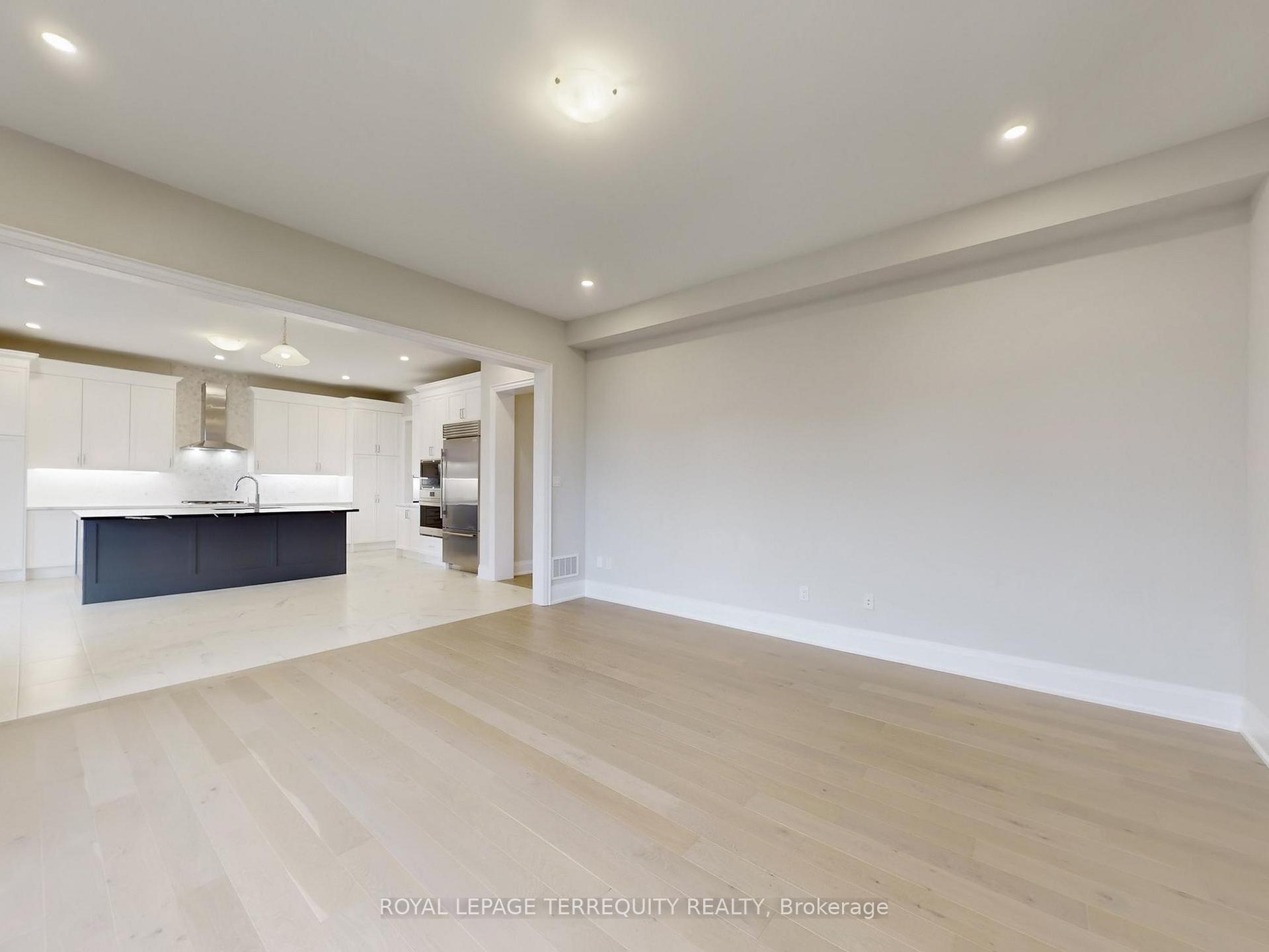 Photo 13 of 161 Cranberry Lane, Aurora, Aurora Highlands — HOMEH