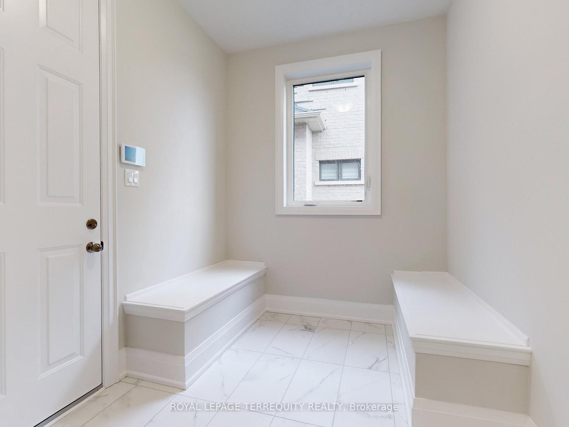 Photo 20 of 161 Cranberry Lane, Aurora, Aurora Highlands — HOMEH