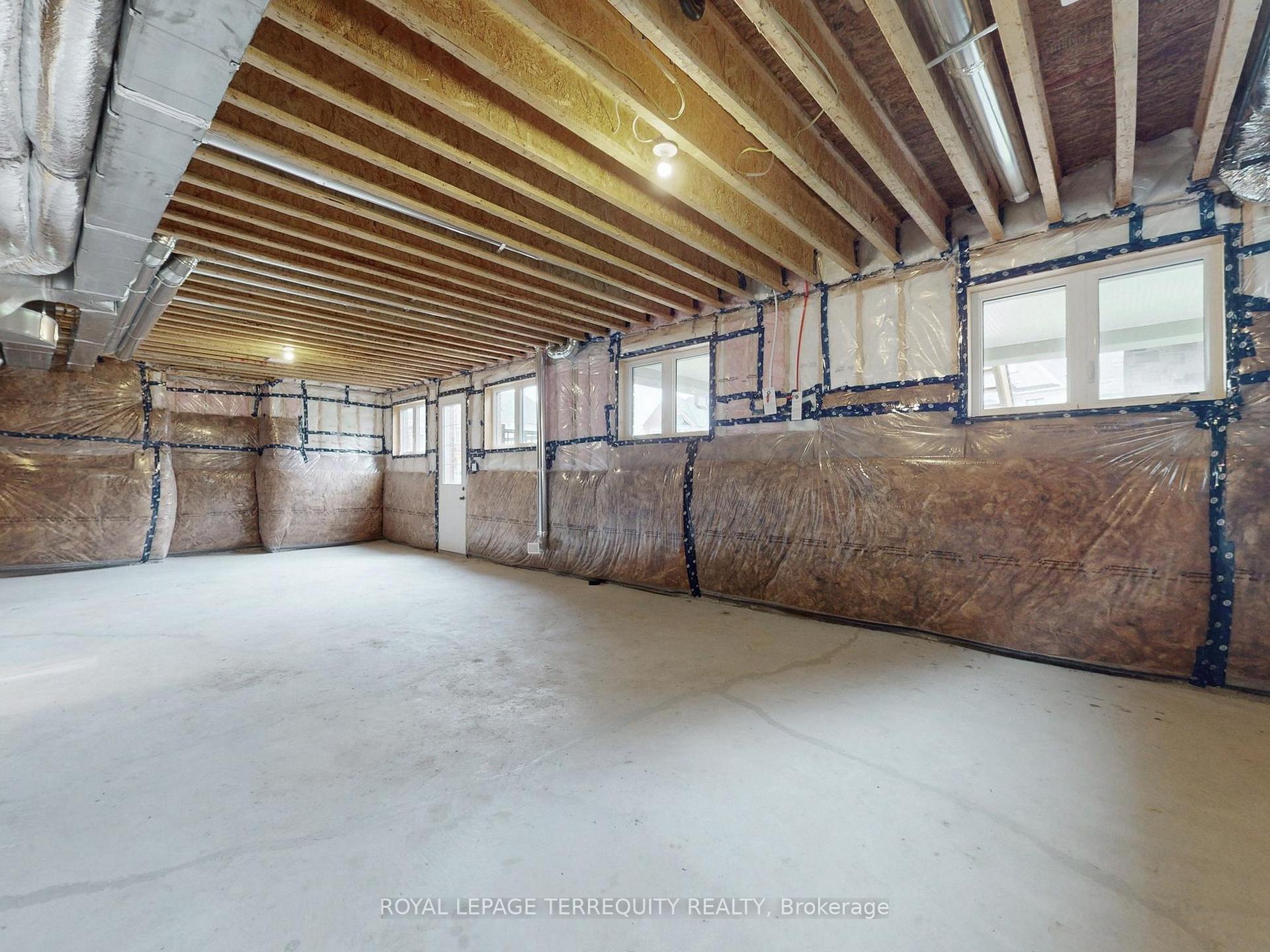 Photo 41 of 161 Cranberry Lane, Aurora, Aurora Highlands — HOMEH
