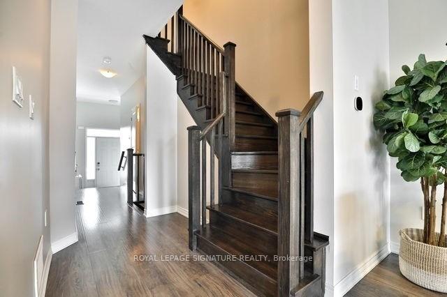 Photo 15 of 29 Bradbury Road, Hamilton, Stoney Creek — HOMEH