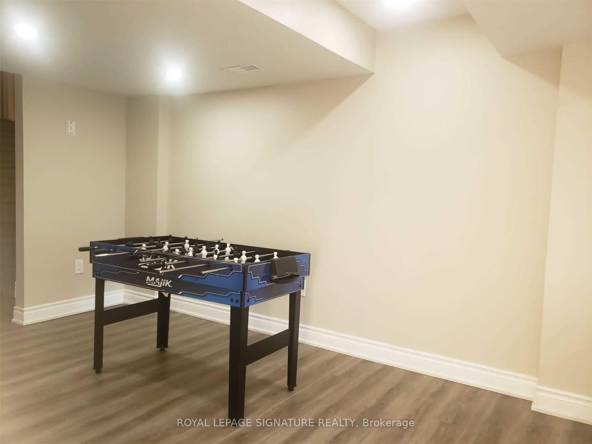 Photo 28 of 29 Bradbury Road, Hamilton, Stoney Creek — HOMEH