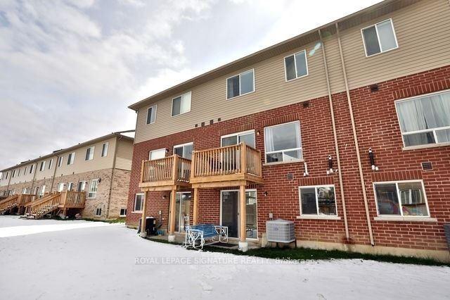 Photo 33 of 29 Bradbury Road, Hamilton, Stoney Creek — HOMEH