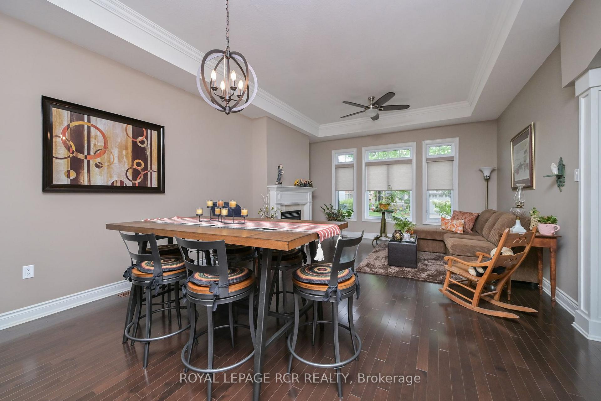 Photo 9 of 32 Hillcrest Drive, New Tecumseth, Alliston — HOMEH